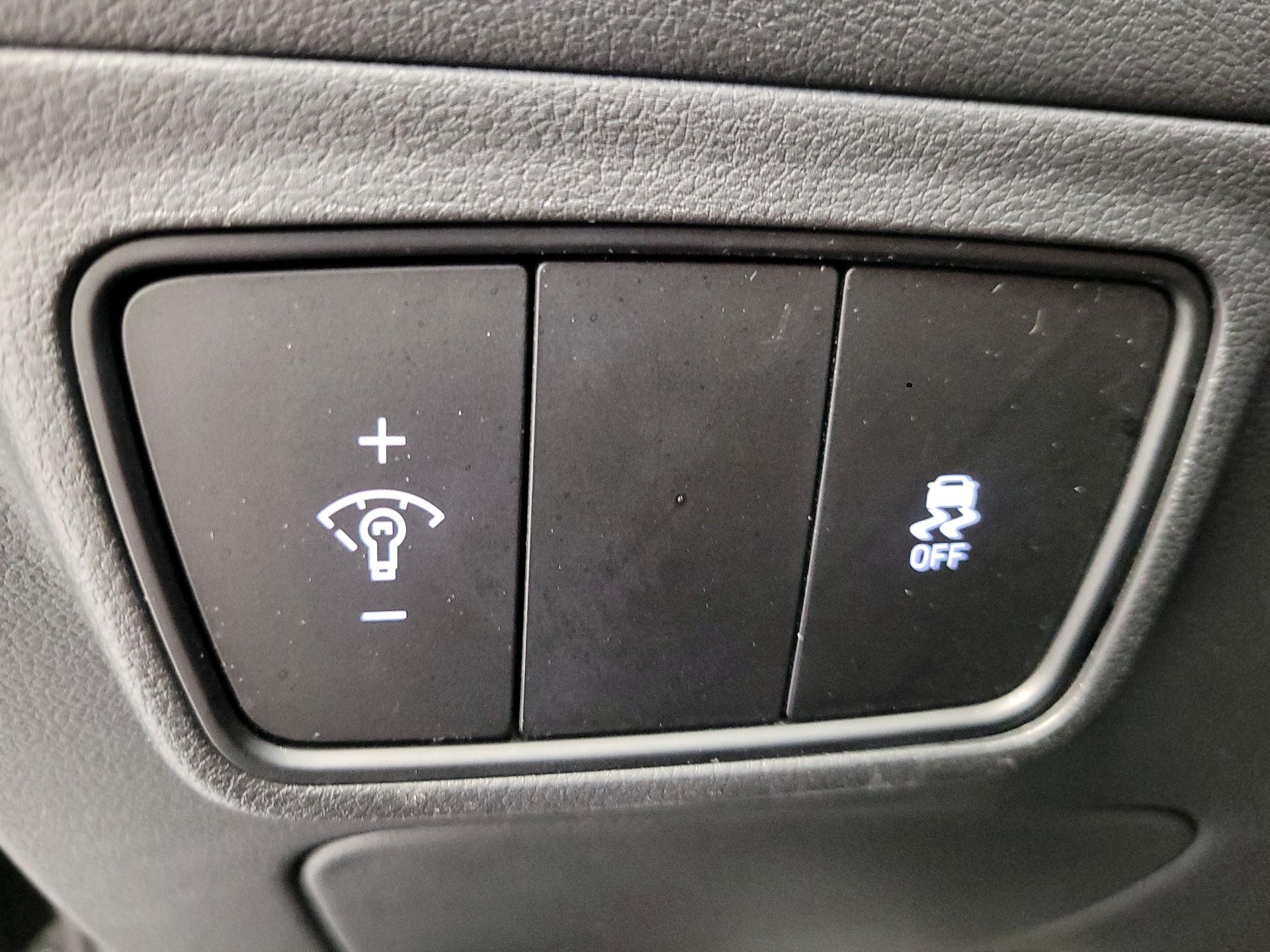 Thumbnail: 2022 Hyundai Tucson - 13