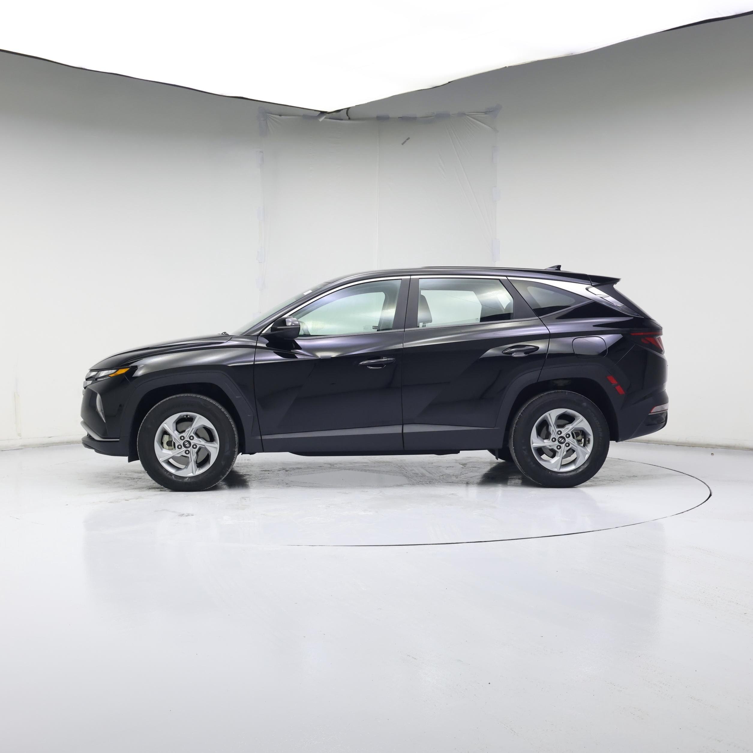 Thumbnail: 2022 Hyundai Tucson - 3