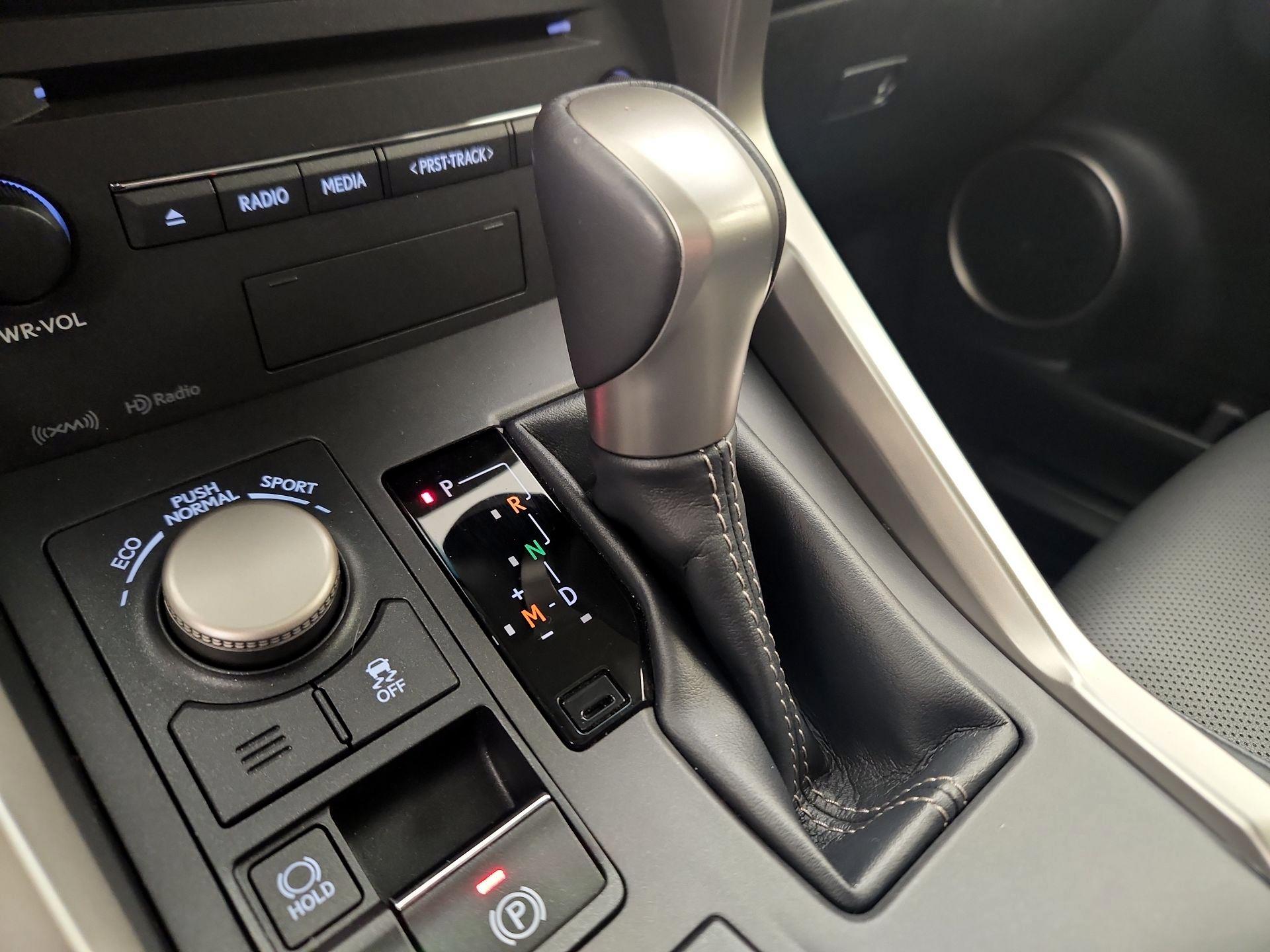 Thumbnail: 2015 Lexus NX - 18