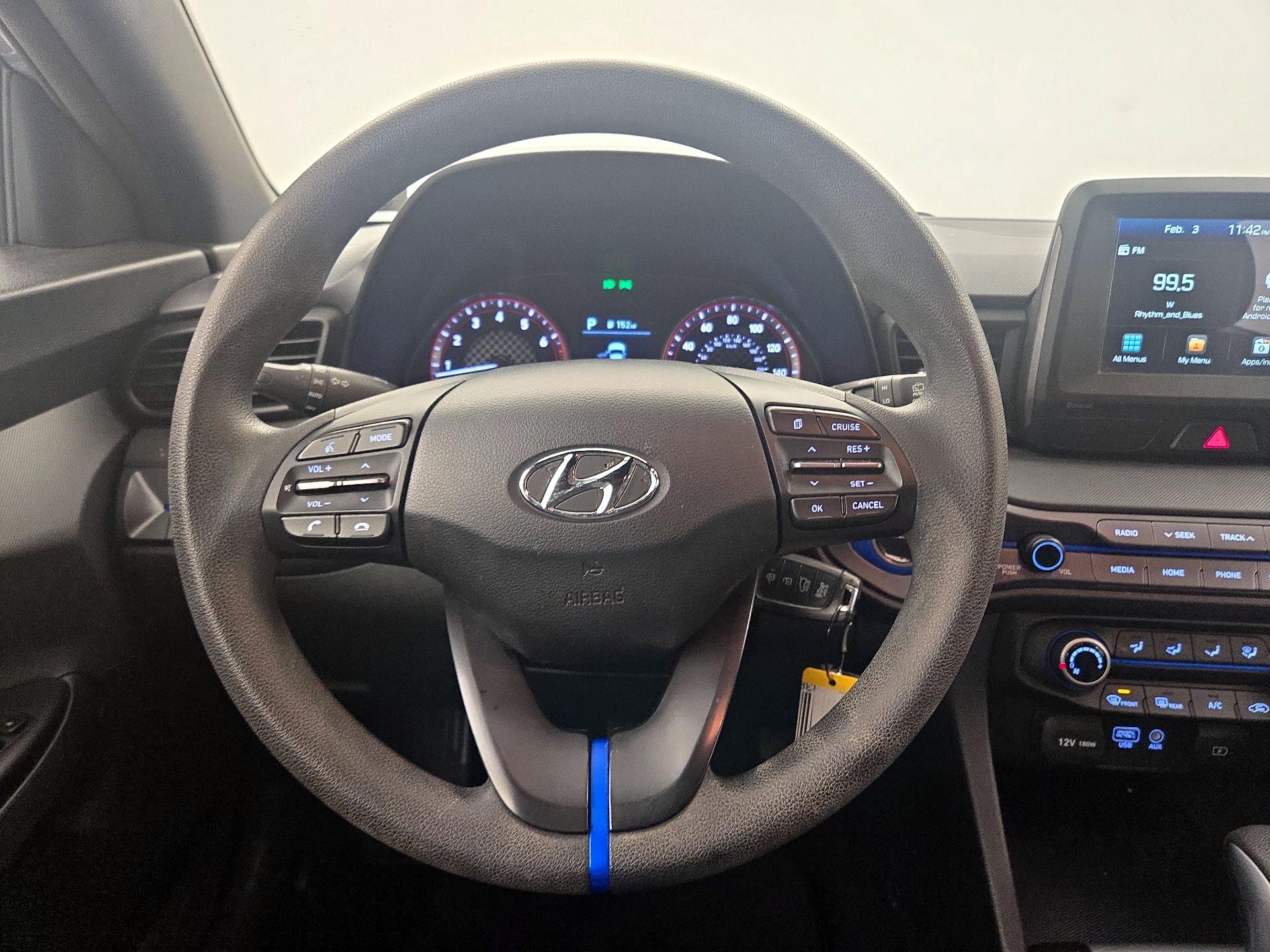 Thumbnail: 2020 Hyundai Veloster - 10