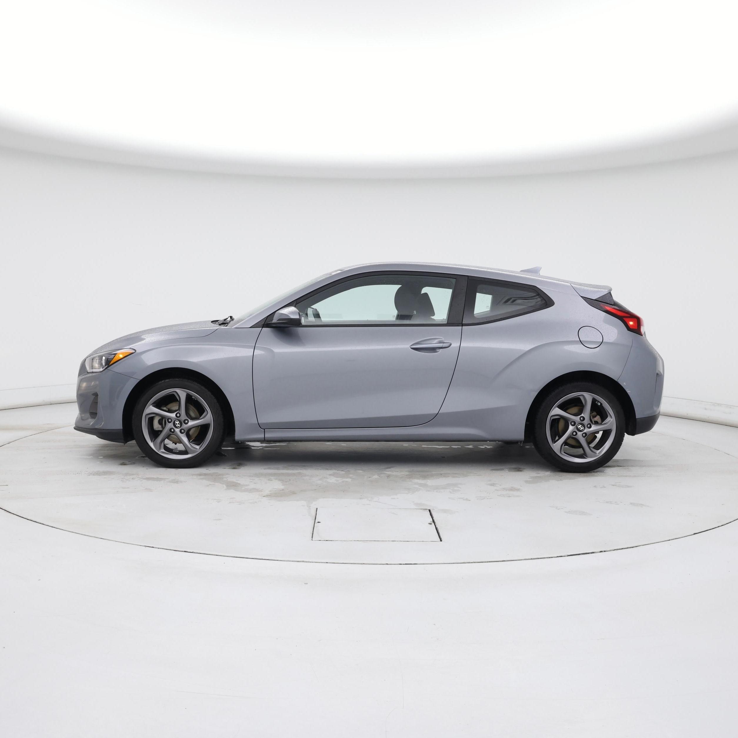 Thumbnail: 2020 Hyundai Veloster - 3