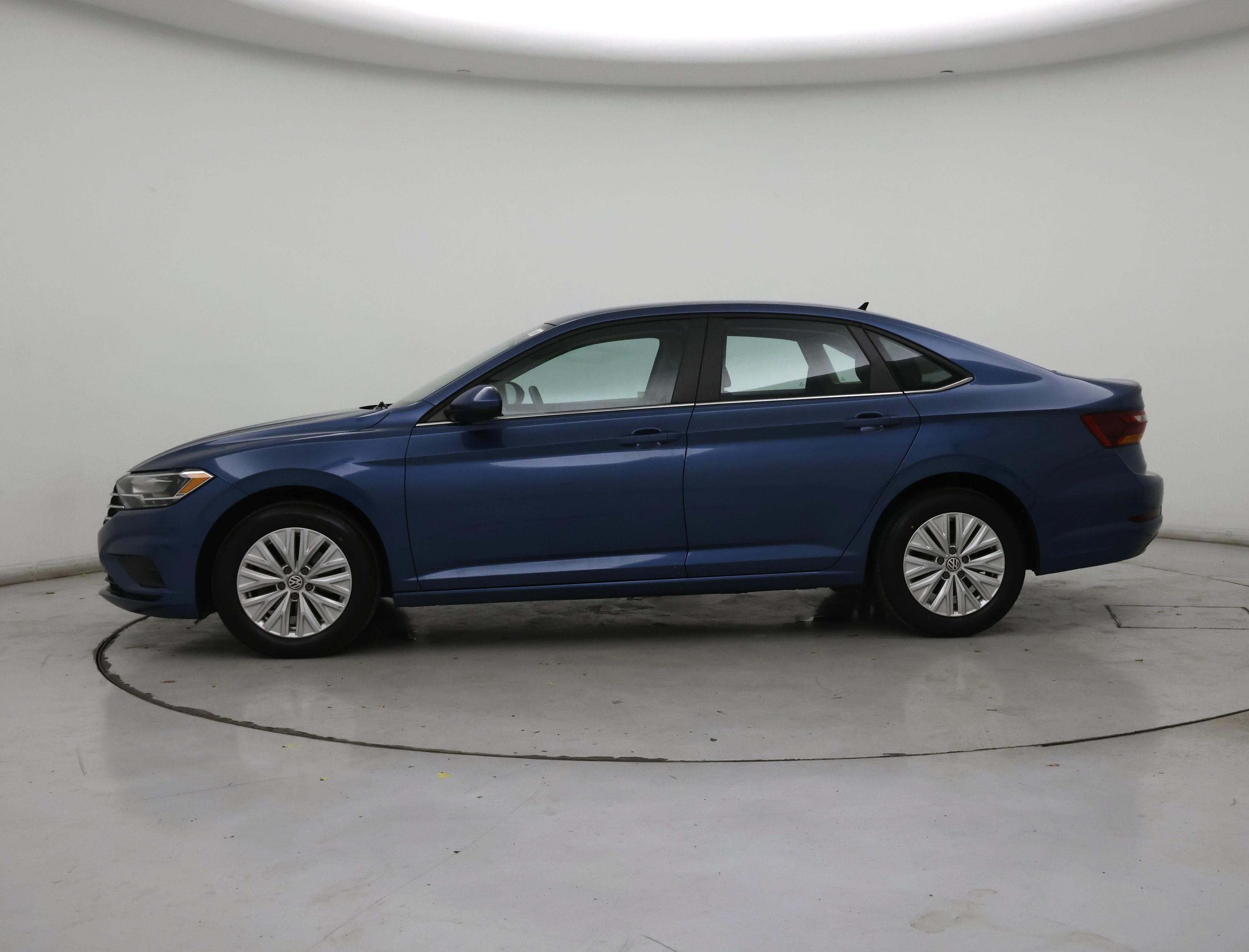 Thumbnail: 2019 Volkswagen Jetta - 3