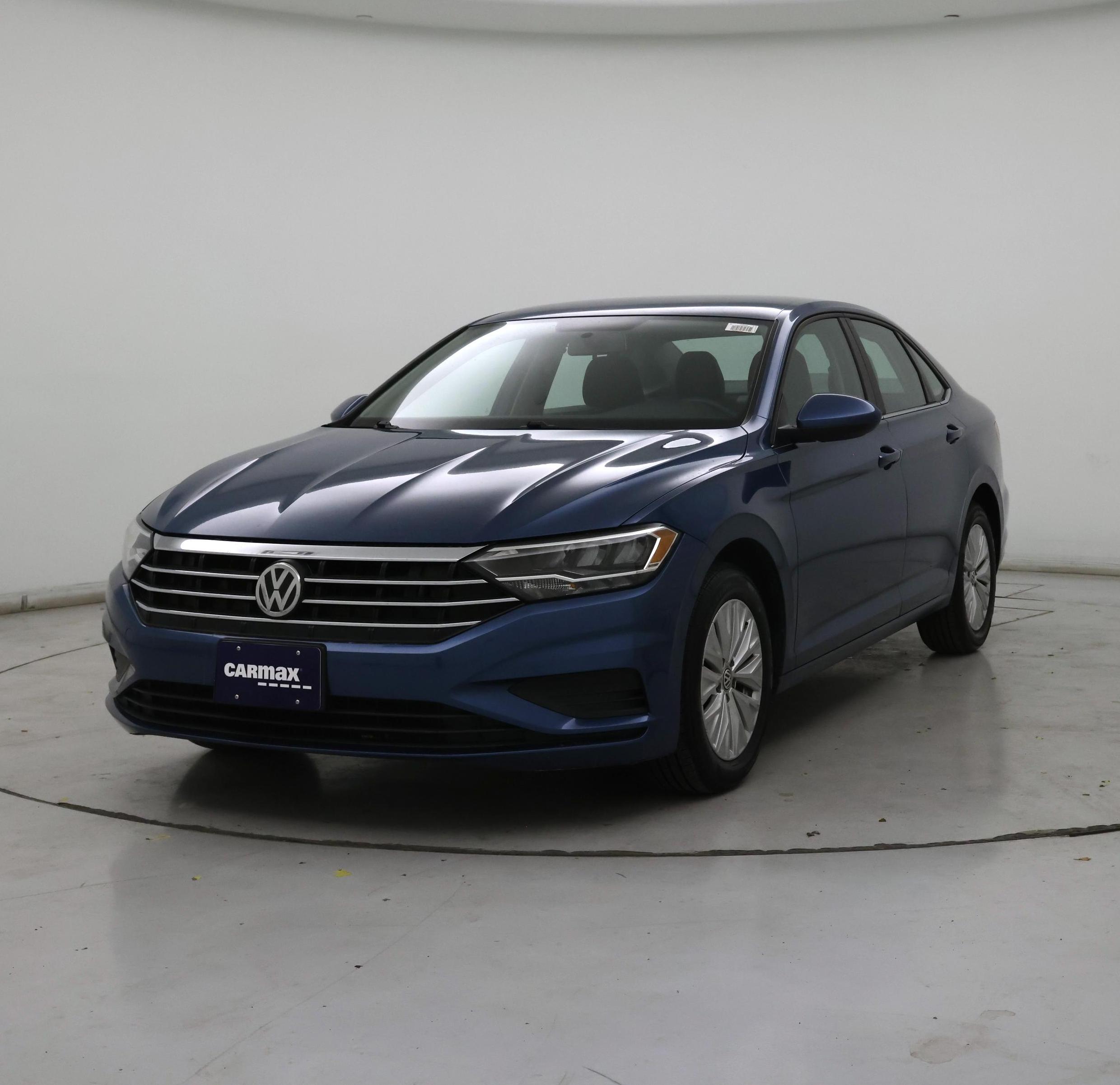 Thumbnail: 2019 Volkswagen Jetta - 4
