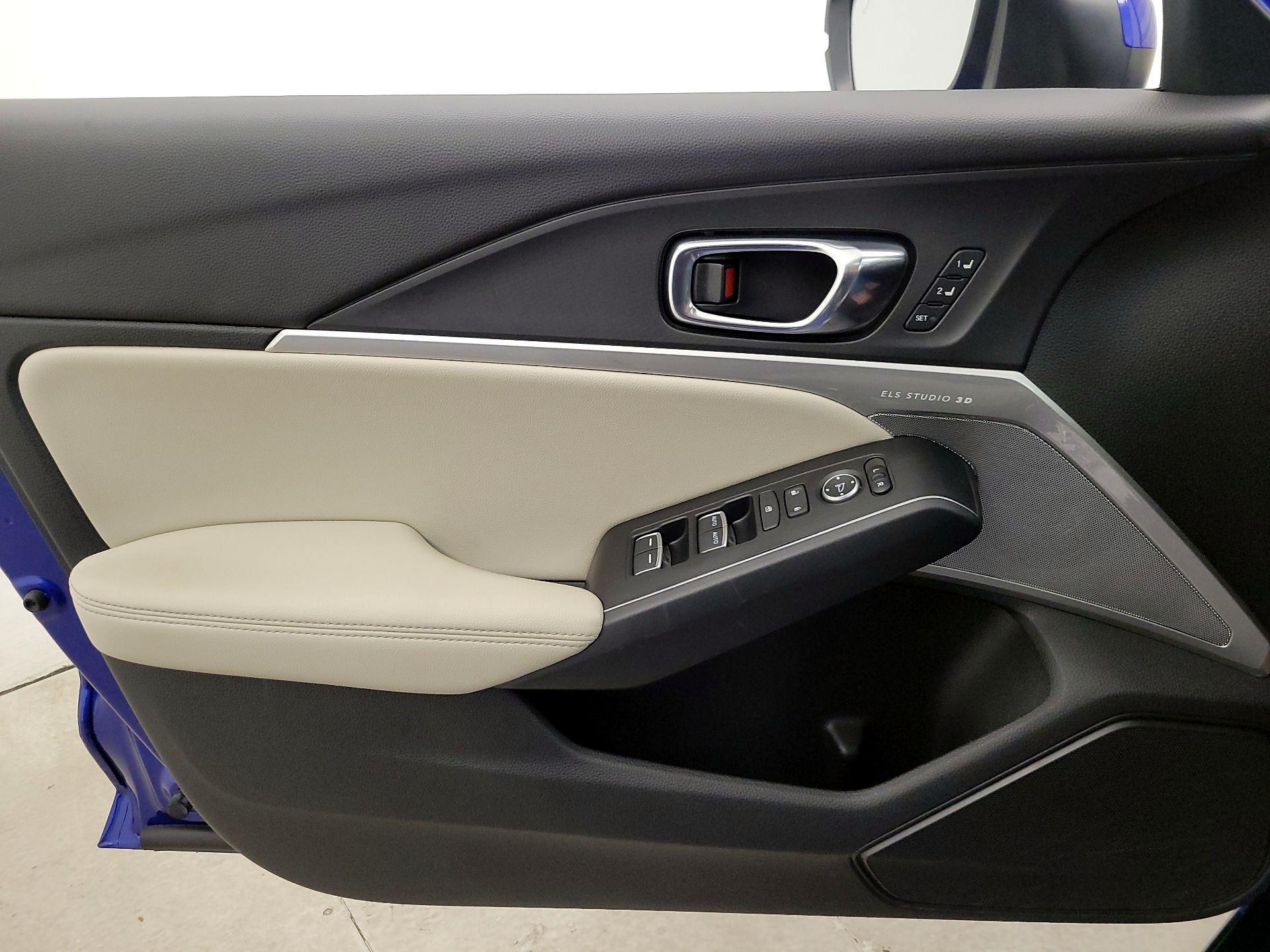 Thumbnail: 2023 Acura Integra - 12