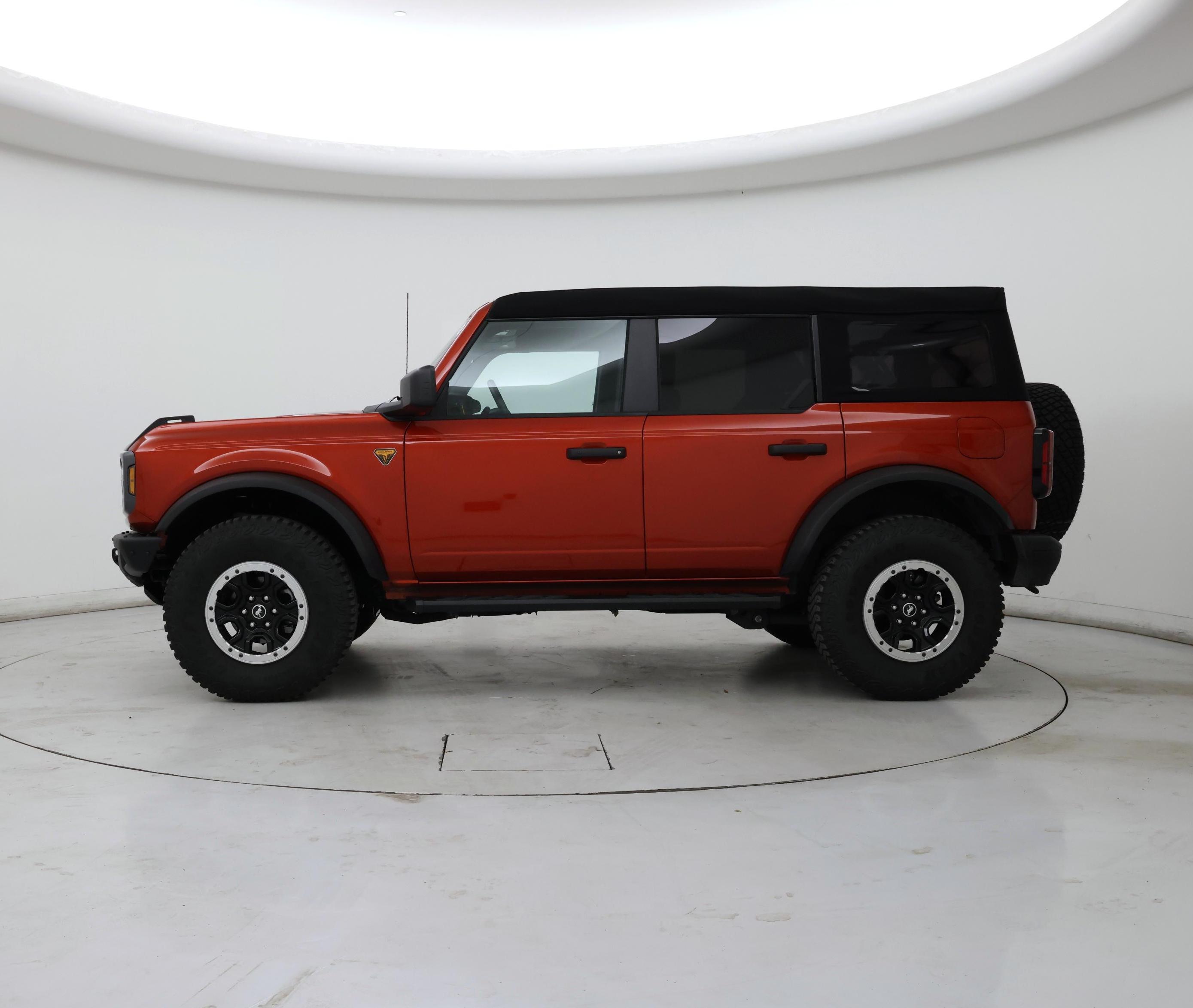 Thumbnail: 2024 Ford Bronco - 3