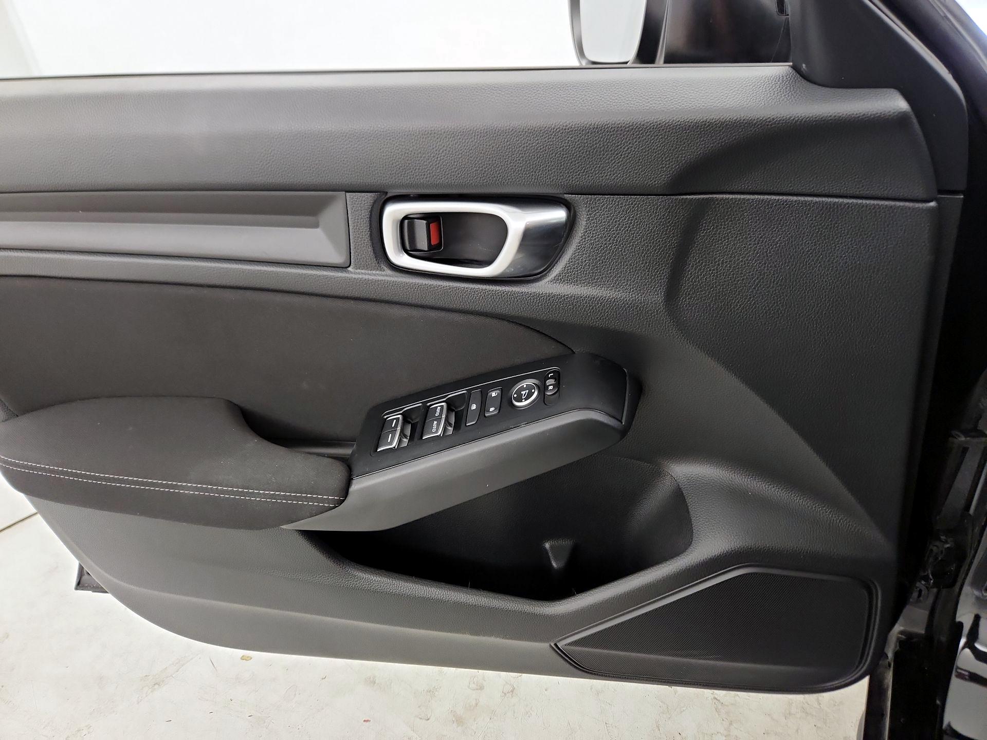 Thumbnail: 2023 Honda Civic - 12