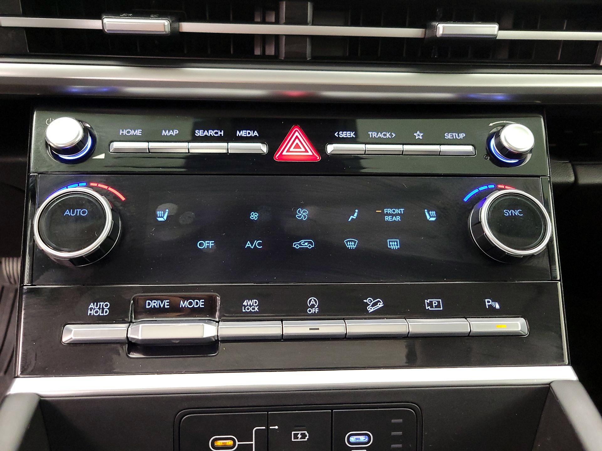 Thumbnail: 2025 Hyundai Santa Fe - 17