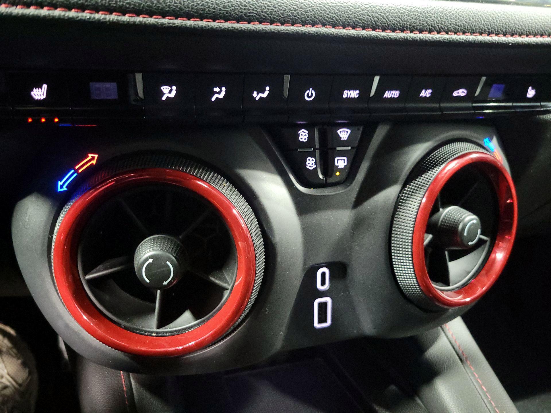 Thumbnail: 2021 Chevrolet Blazer - 17