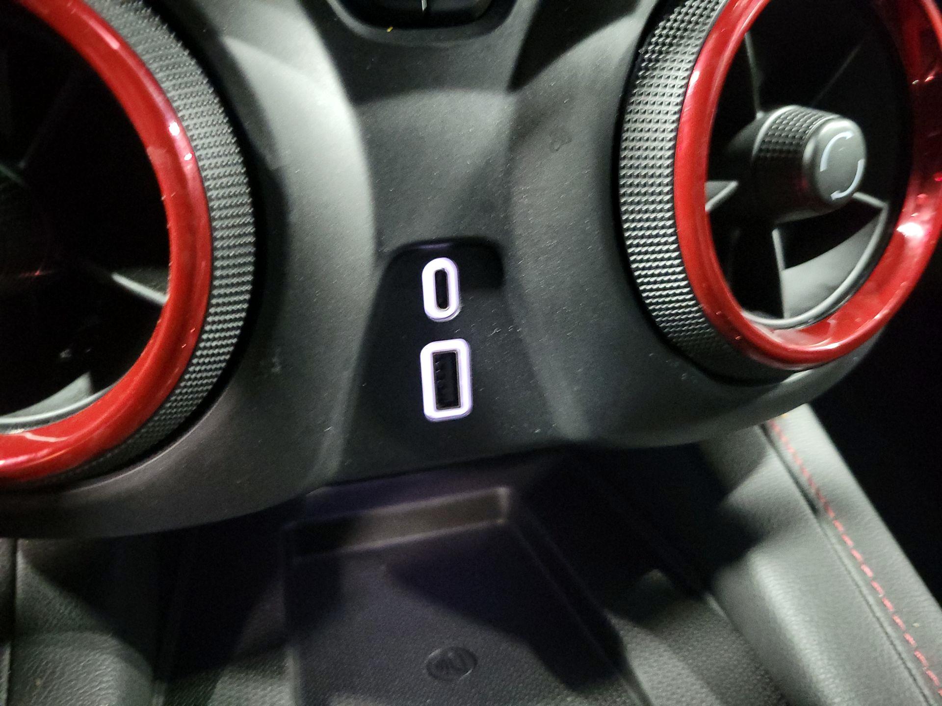 Thumbnail: 2021 Chevrolet Blazer - 19