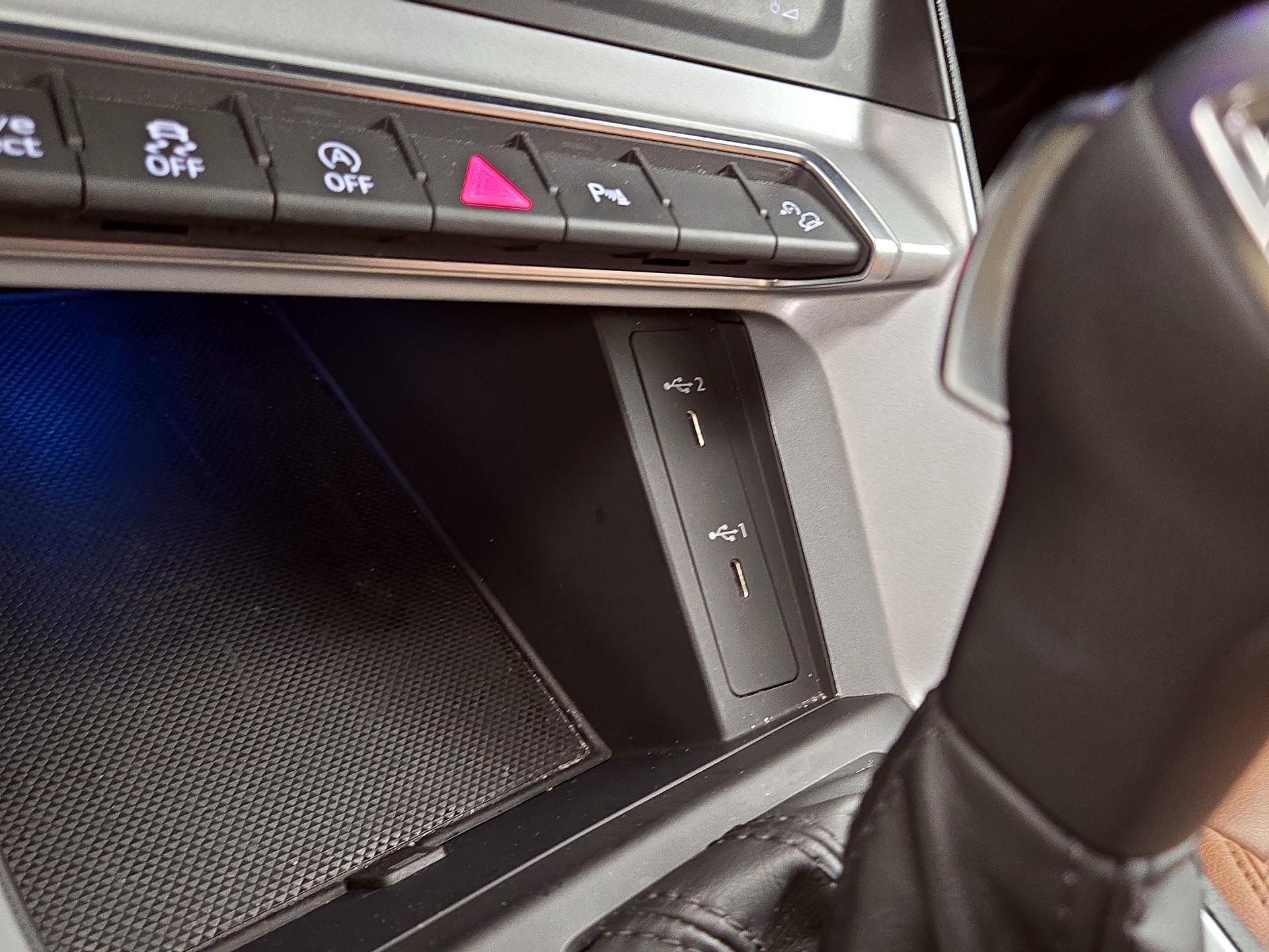 Thumbnail: 2022 Audi Q3 - 19