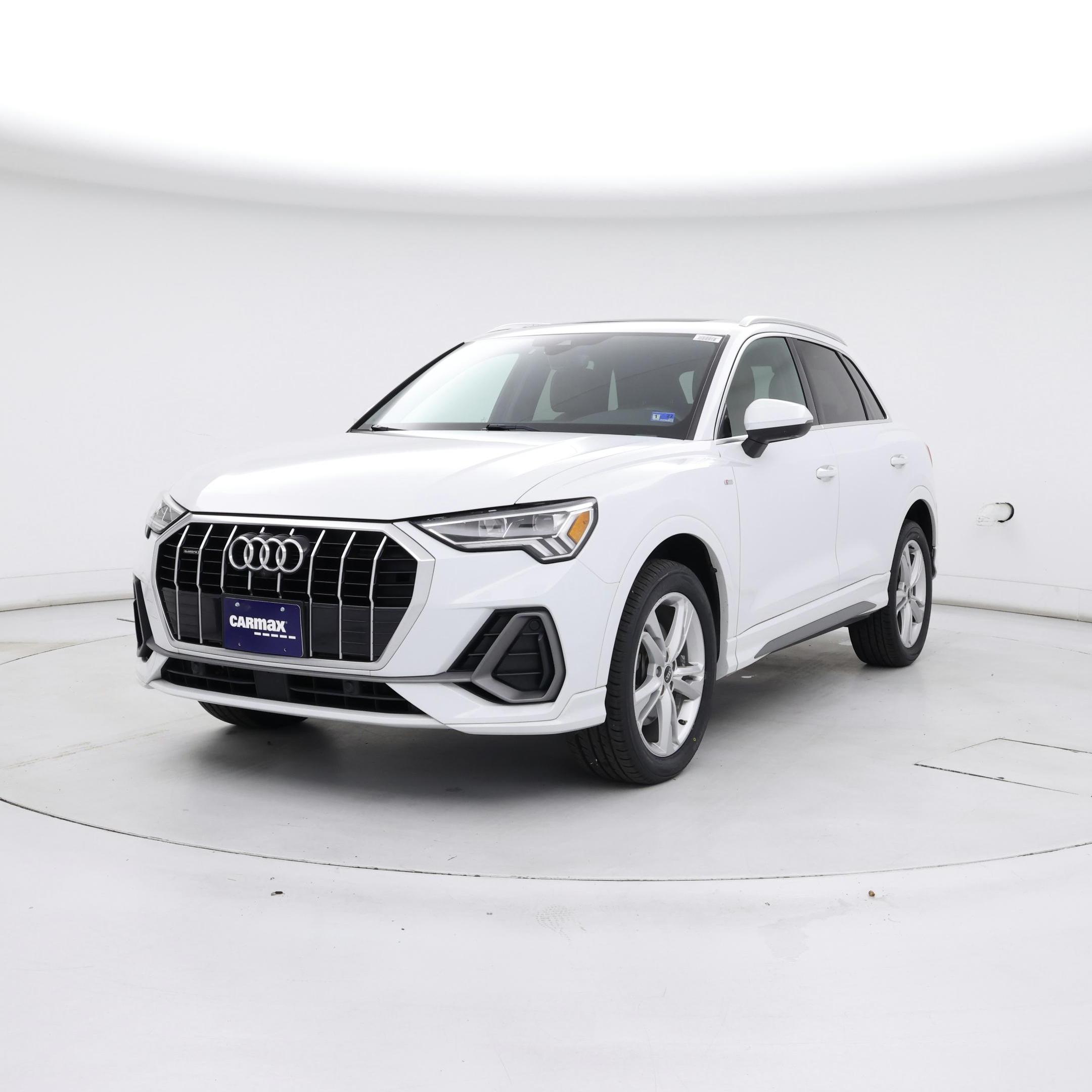 Thumbnail: 2022 Audi Q3 - 4