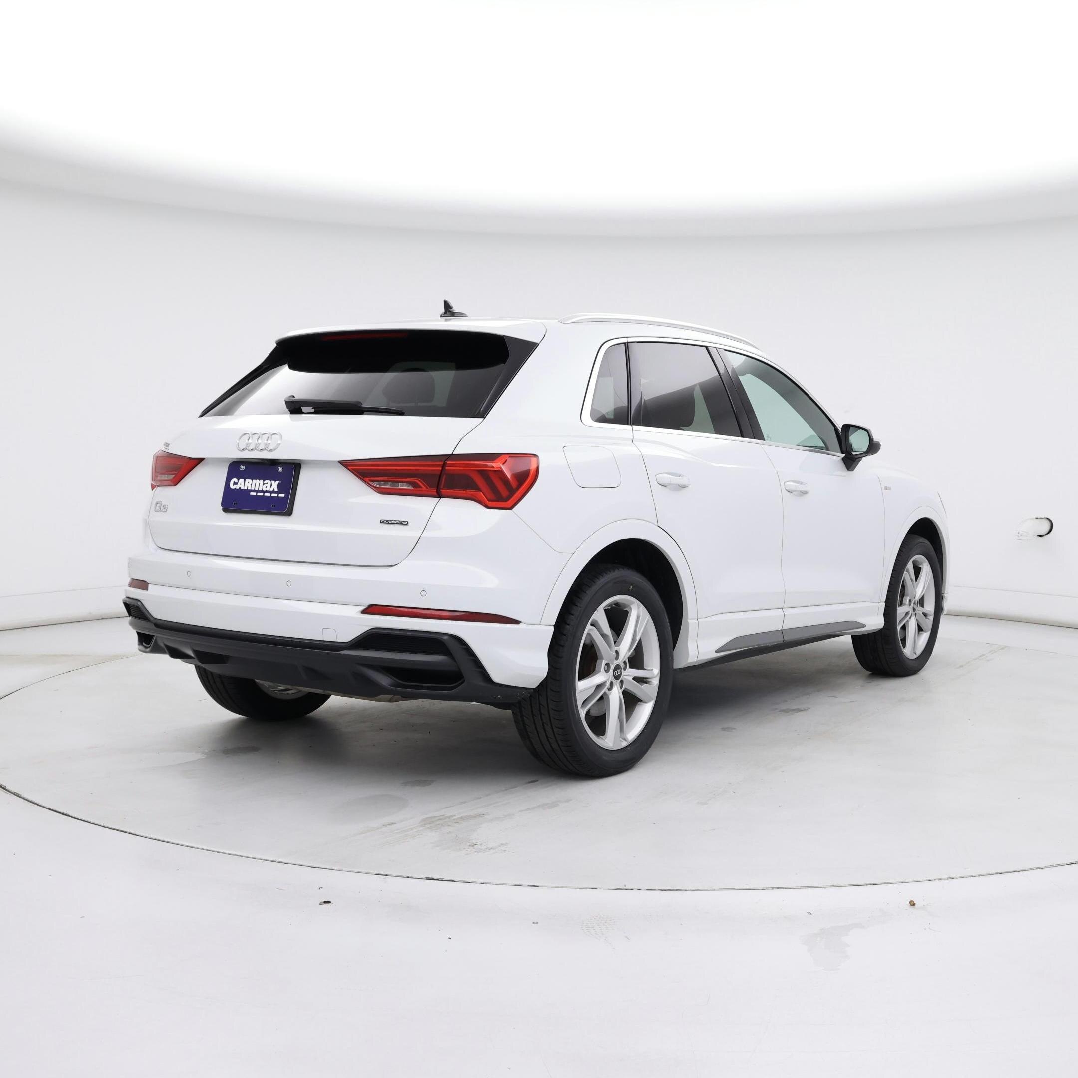 Thumbnail: 2022 Audi Q3 - 8