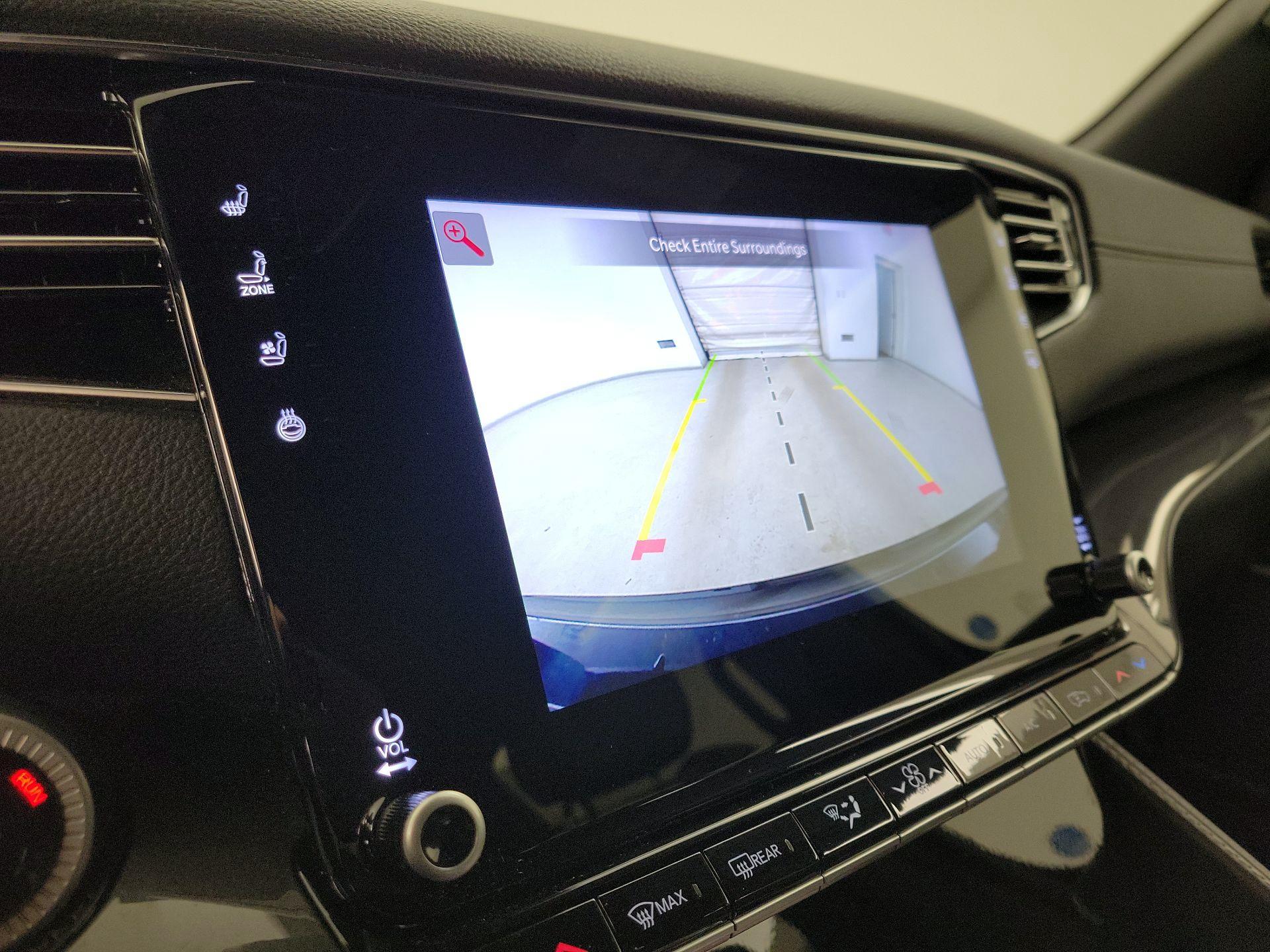 Thumbnail: 2024 Jeep Wagoneer - 15