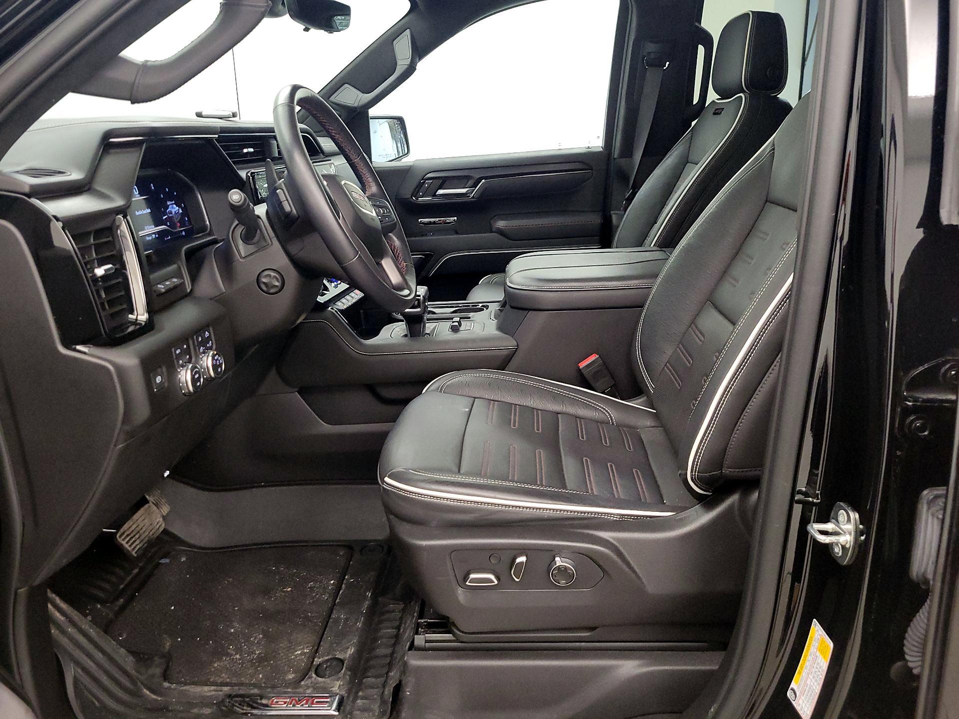 Thumbnail: 2024 GMC Sierra 1500 - 11