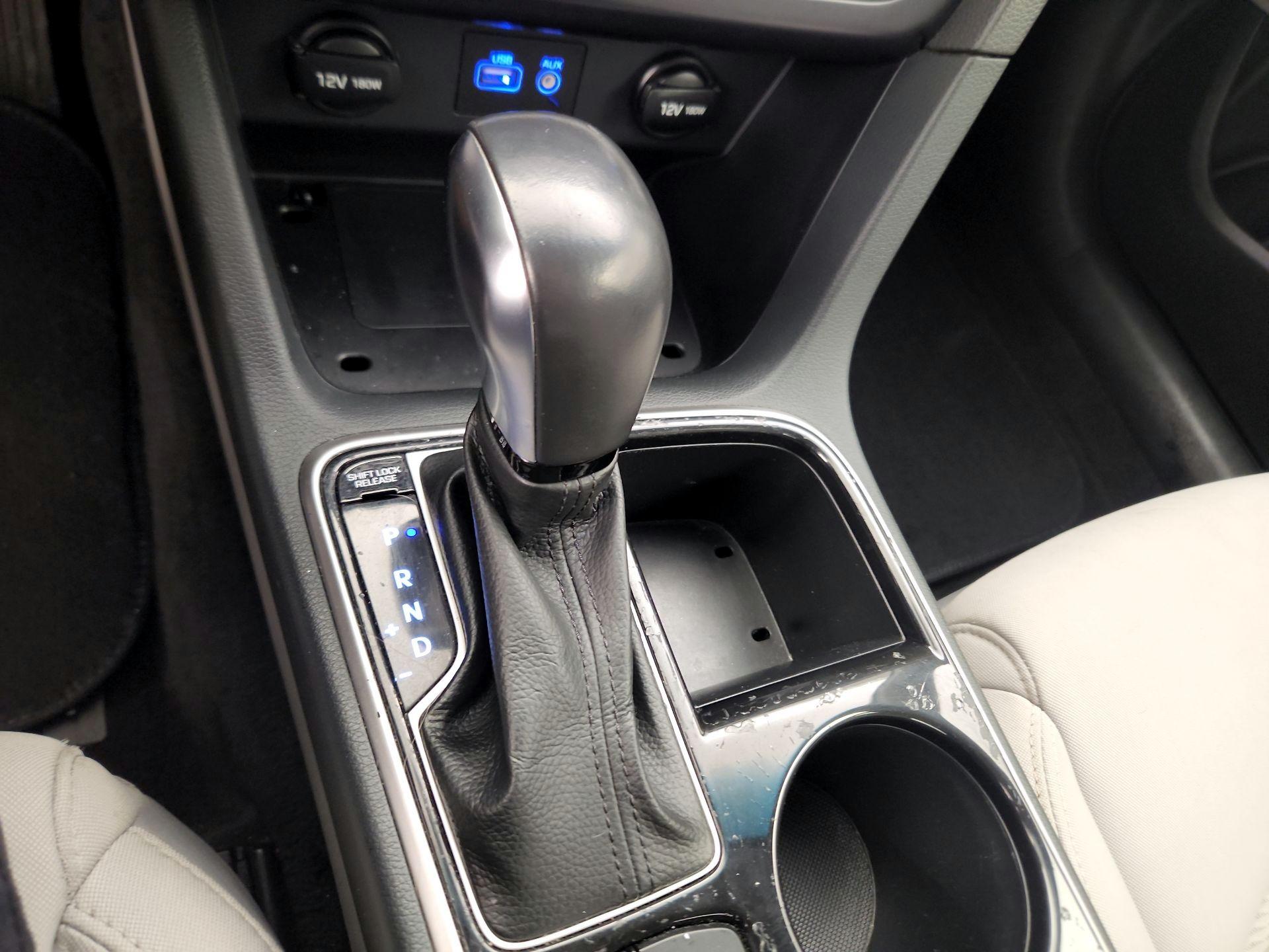 Thumbnail: 2018 Hyundai Sonata - 17