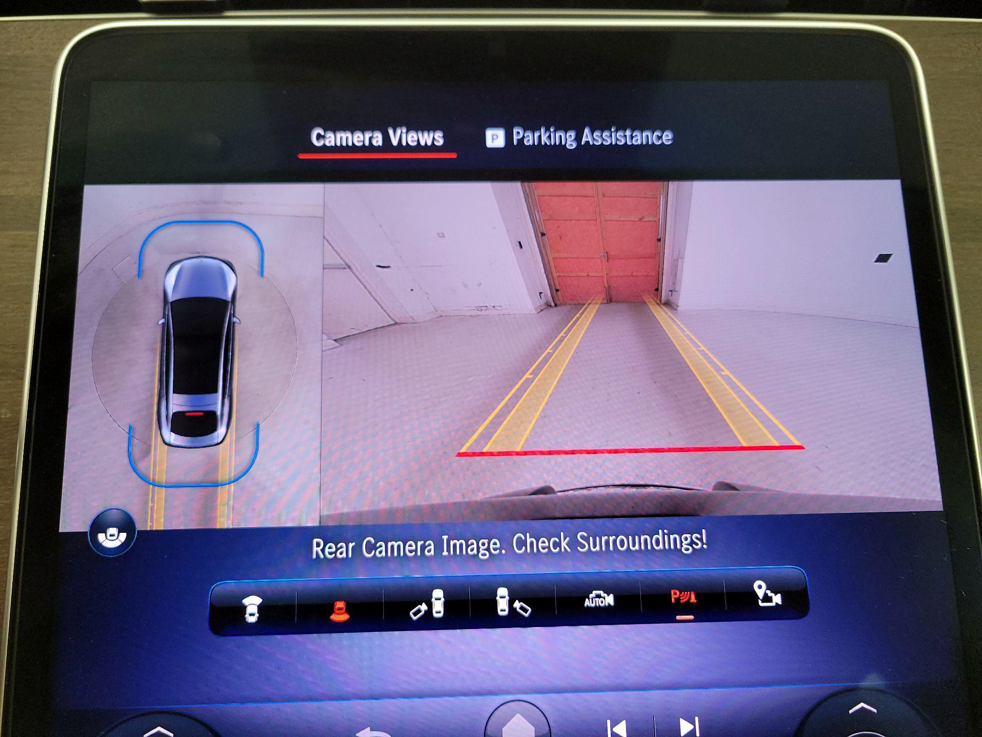 Thumbnail: 2022 Mercedes-Benz EQS - 15