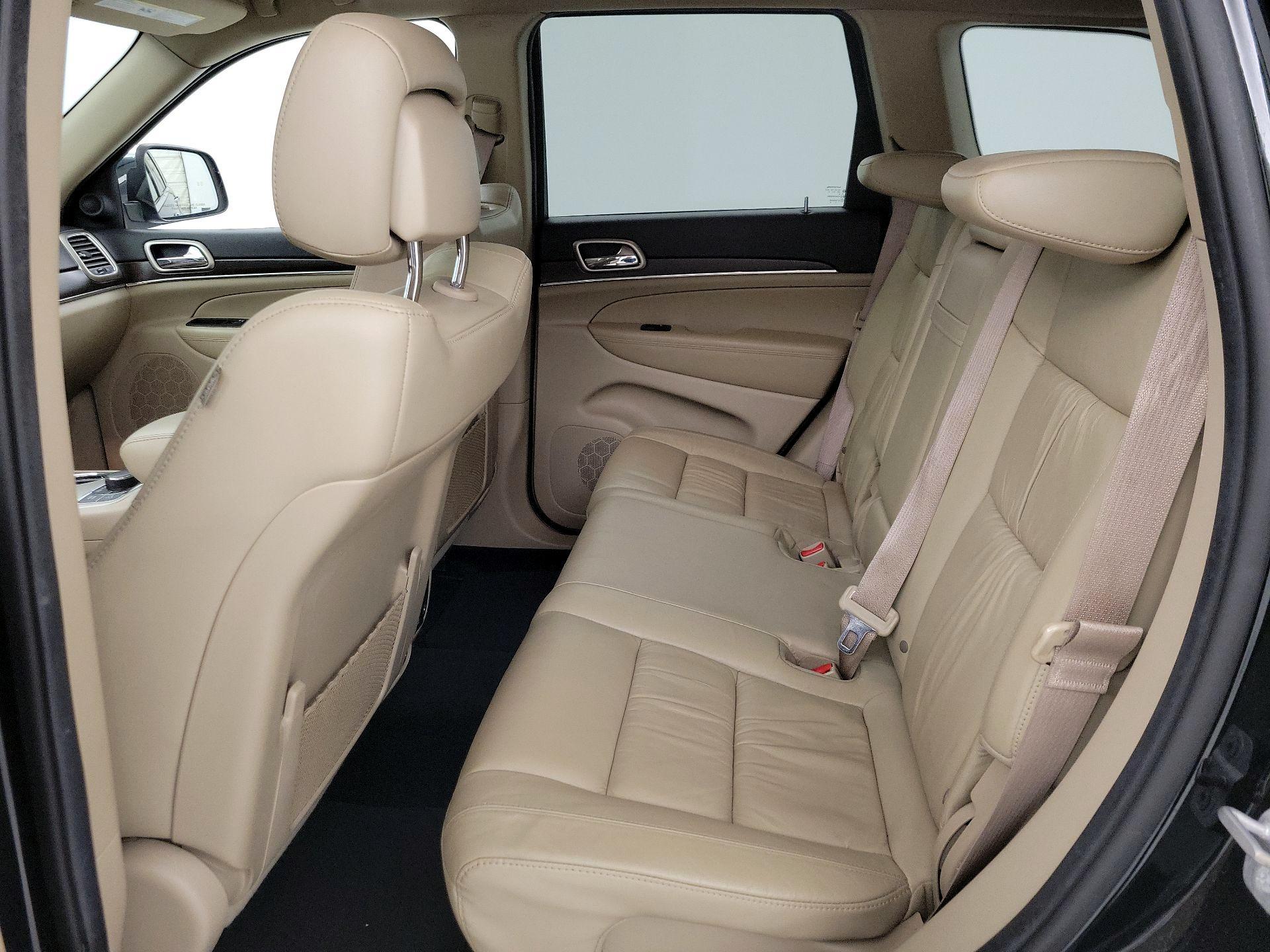 Thumbnail: 2014 Jeep Grand Cherokee - 20