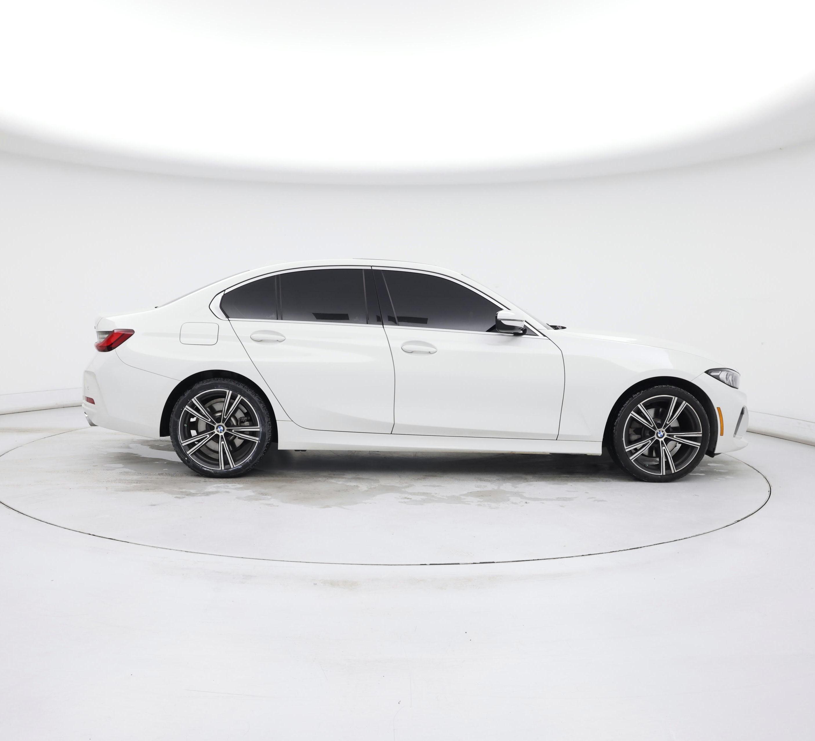 Thumbnail: 2024 BMW 3 Series - 7