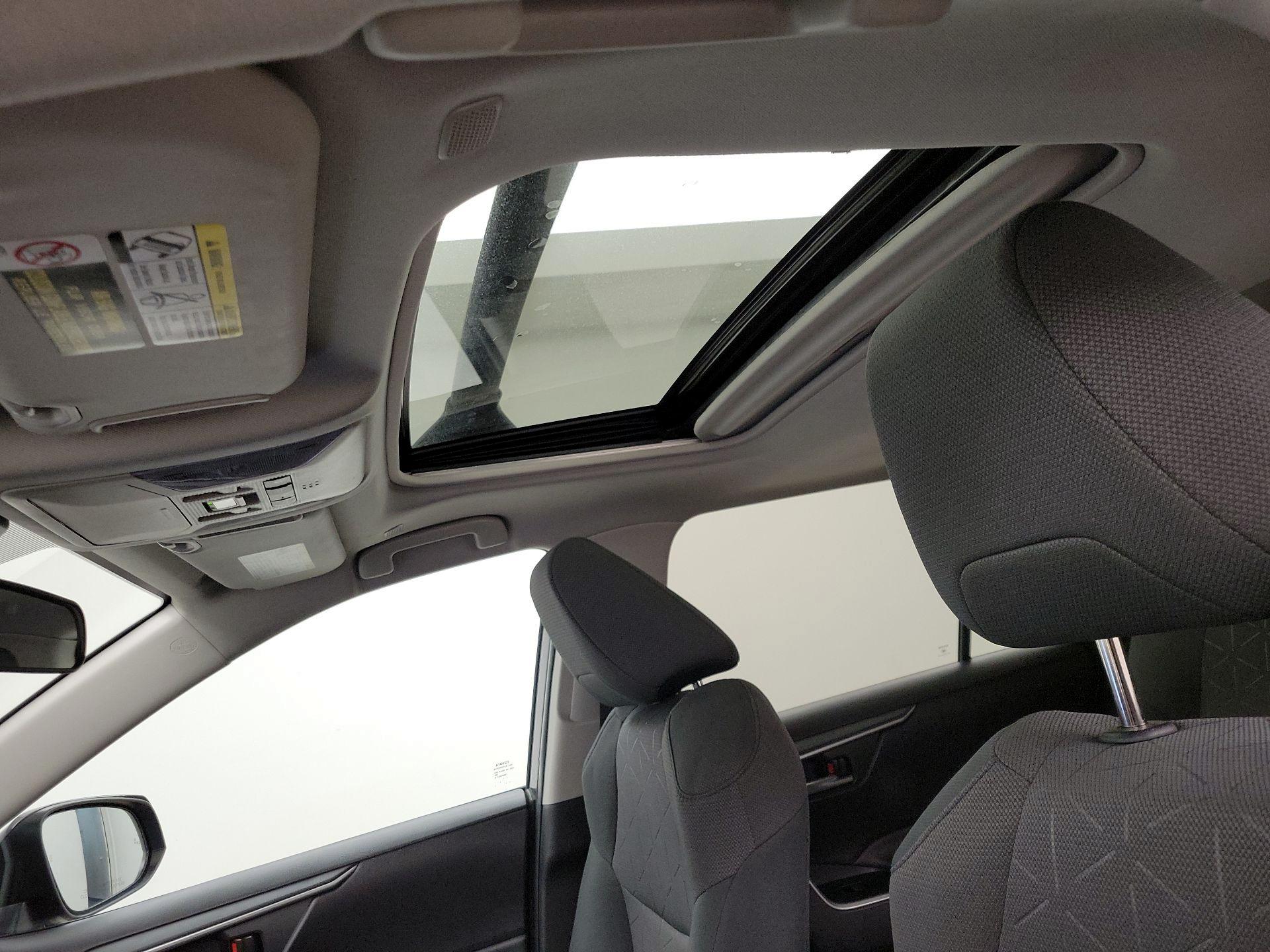 Thumbnail: 2023 Toyota RAV4 - 19