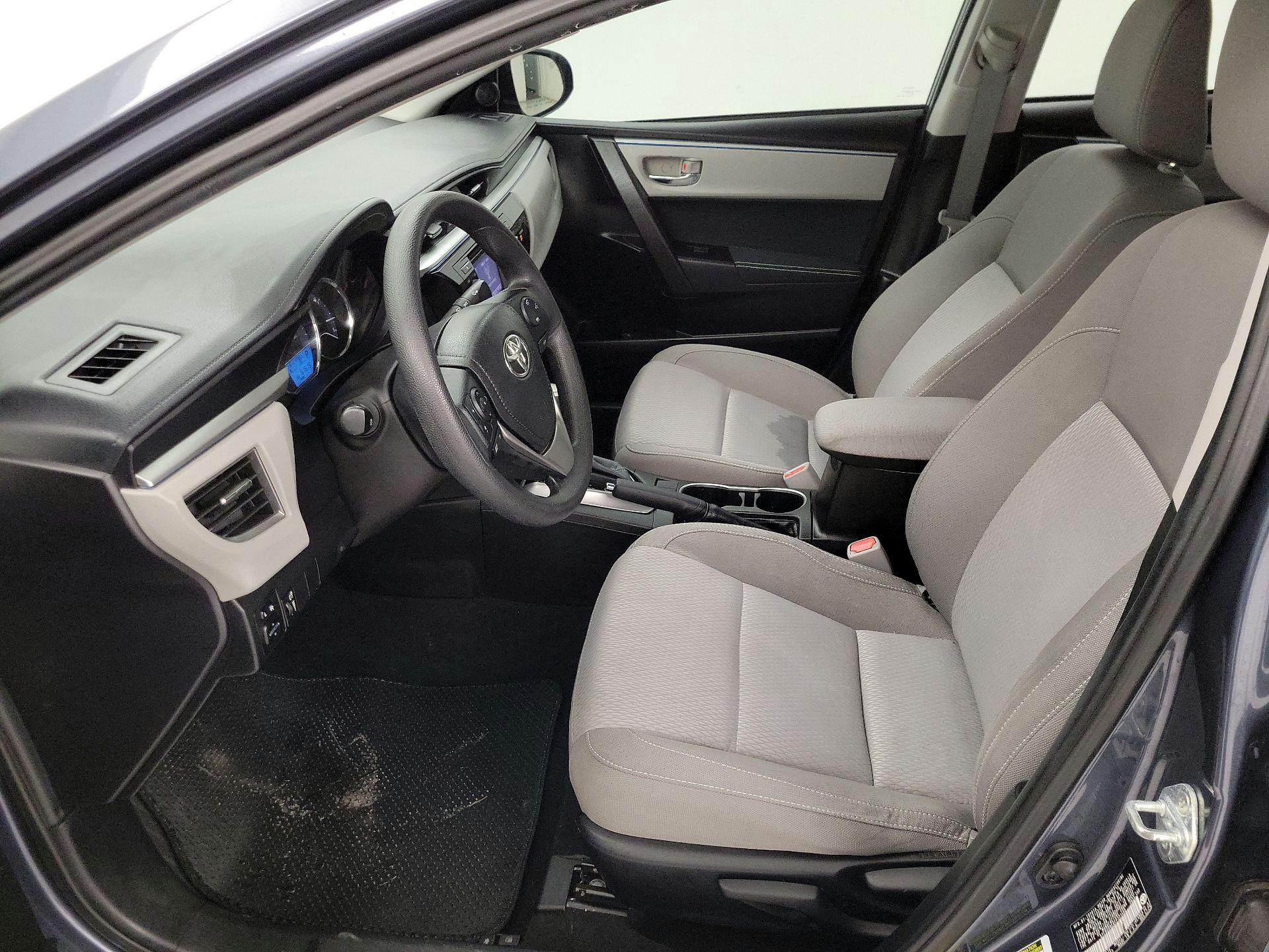 Thumbnail: 2015 Toyota Corolla - 11