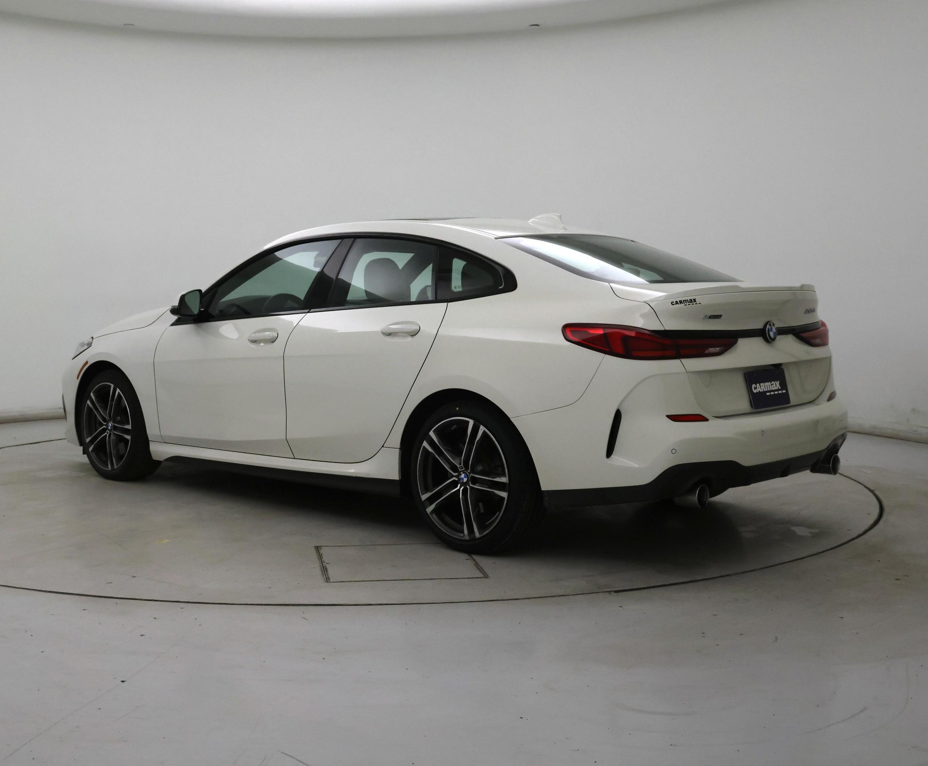 Thumbnail: 2023 BMW 2 Series - 2