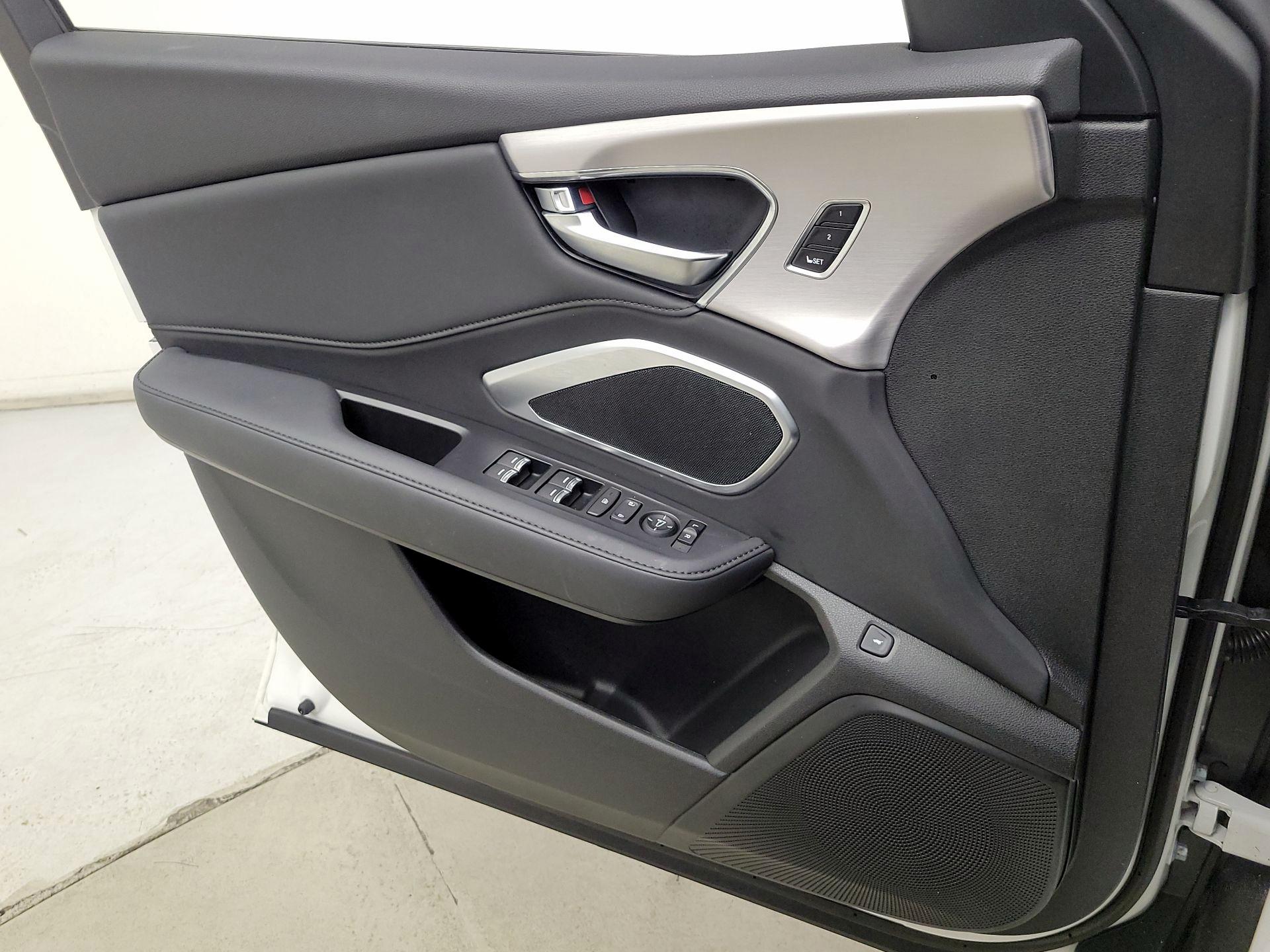 Thumbnail: 2024 Acura RDX - 12