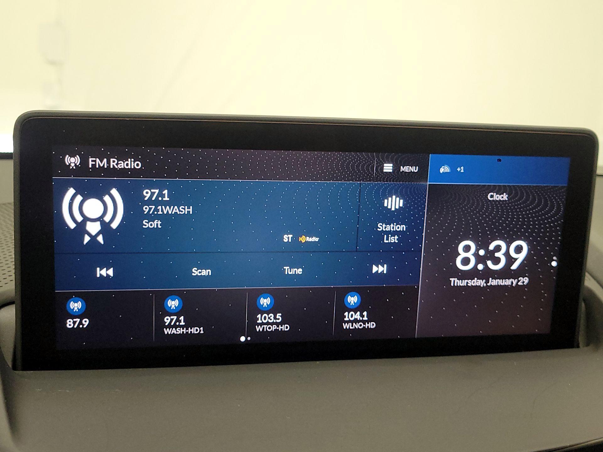 Thumbnail: 2024 Acura RDX - 15