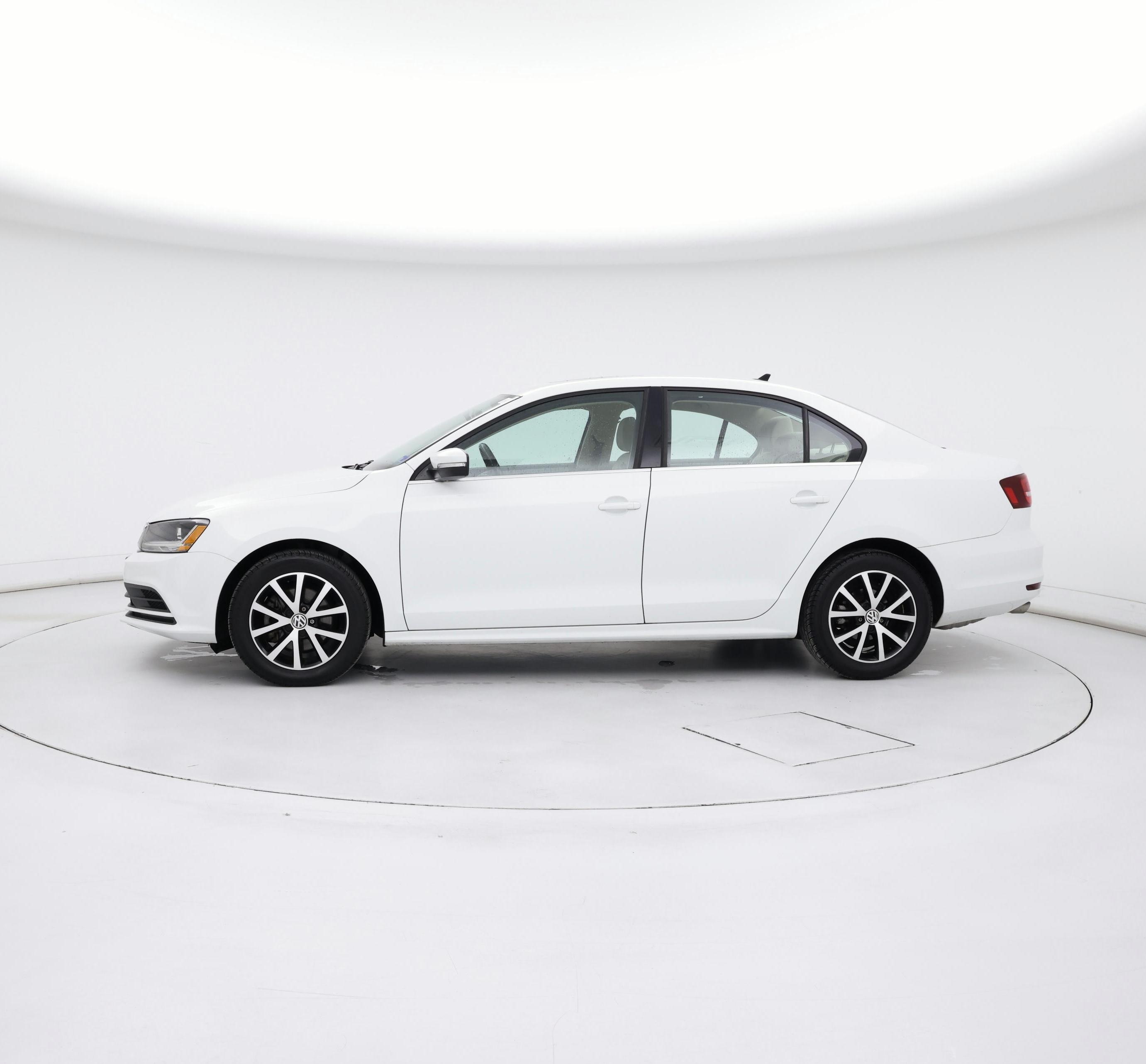 Thumbnail: 2017 Volkswagen Jetta - 3