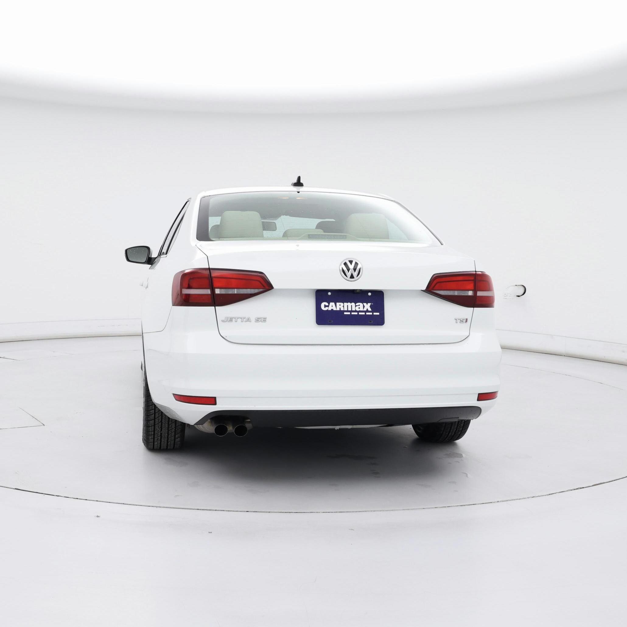 Thumbnail: 2017 Volkswagen Jetta - 6