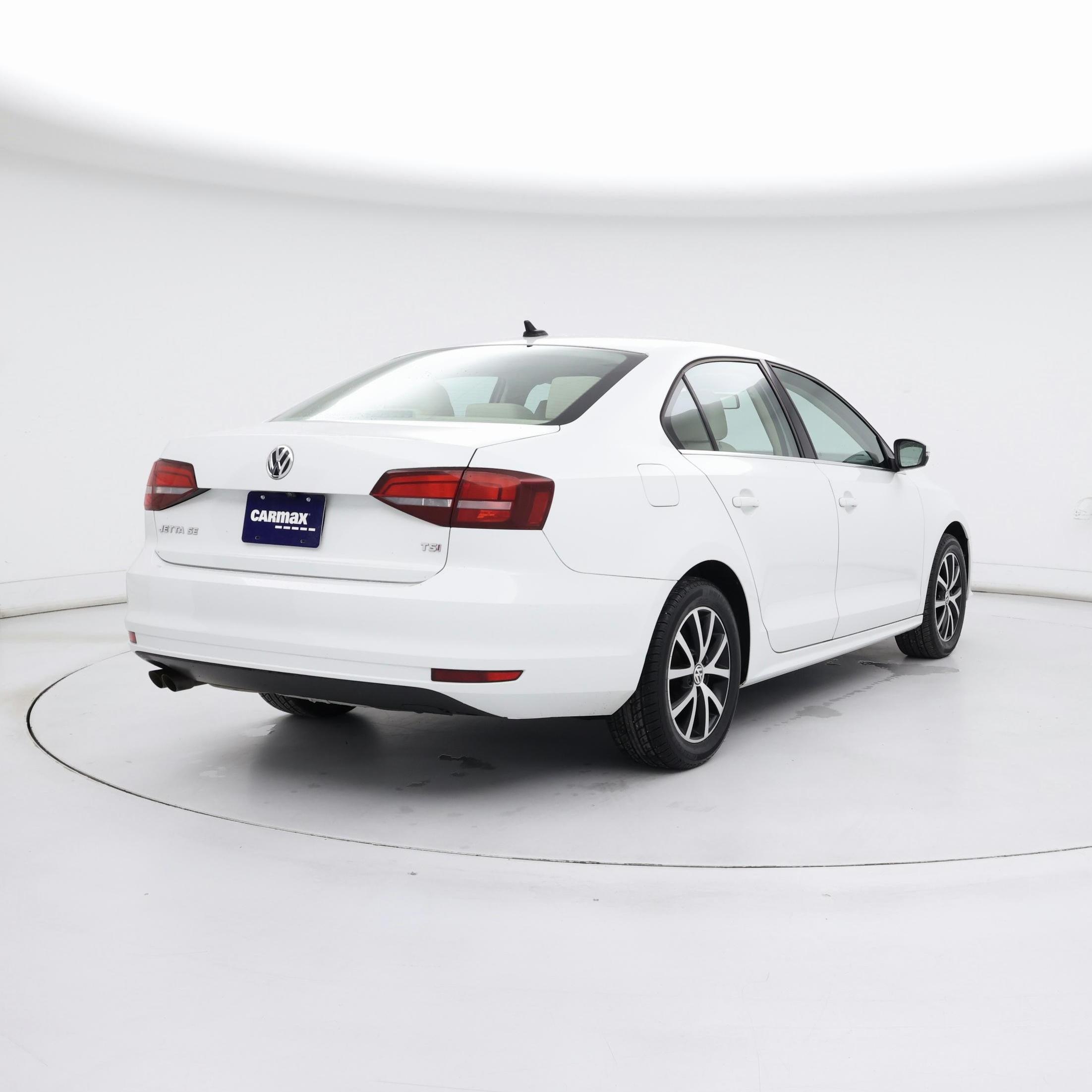 Thumbnail: 2017 Volkswagen Jetta - 8