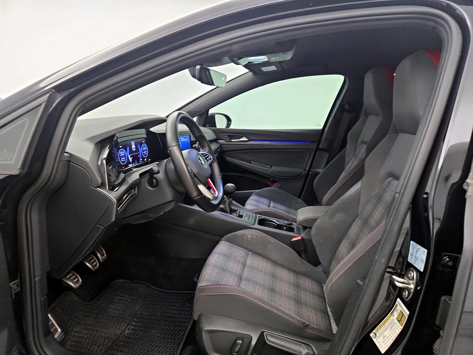 Thumbnail: 2022 Volkswagen Golf - 11