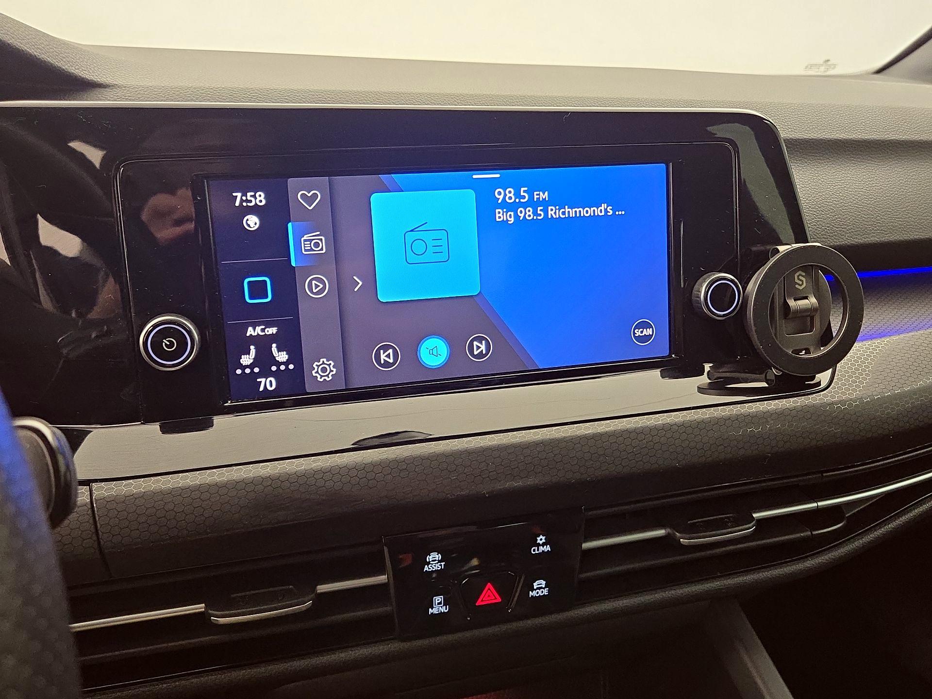 Thumbnail: 2022 Volkswagen Golf - 15