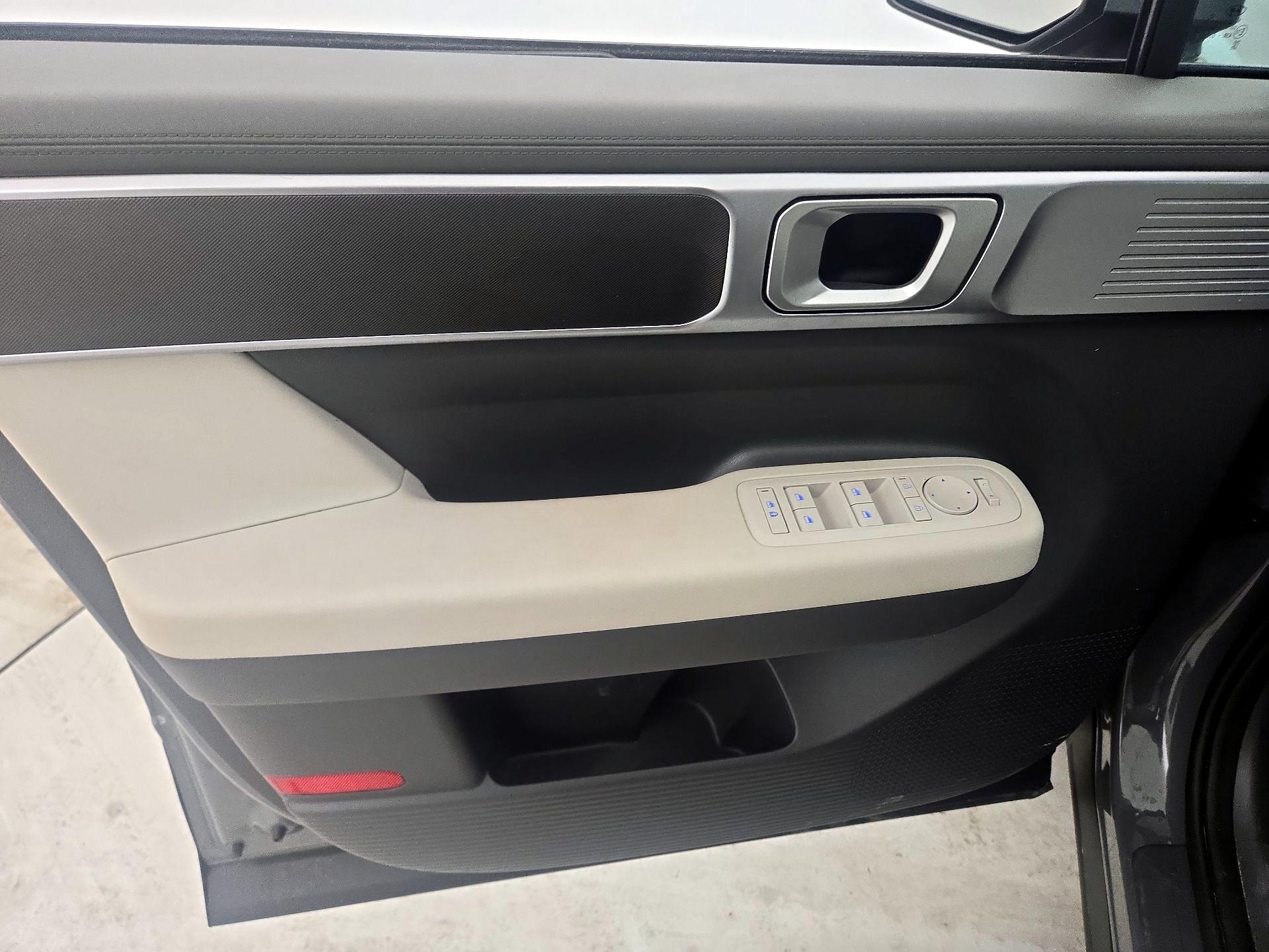 Thumbnail: 2024 Hyundai Santa Fe - 12