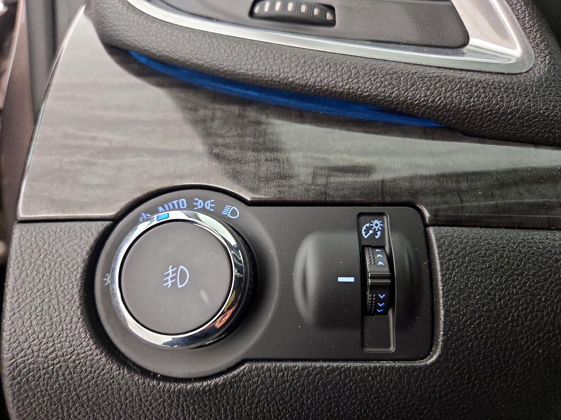 Thumbnail: 2015 Buick Encore - 13