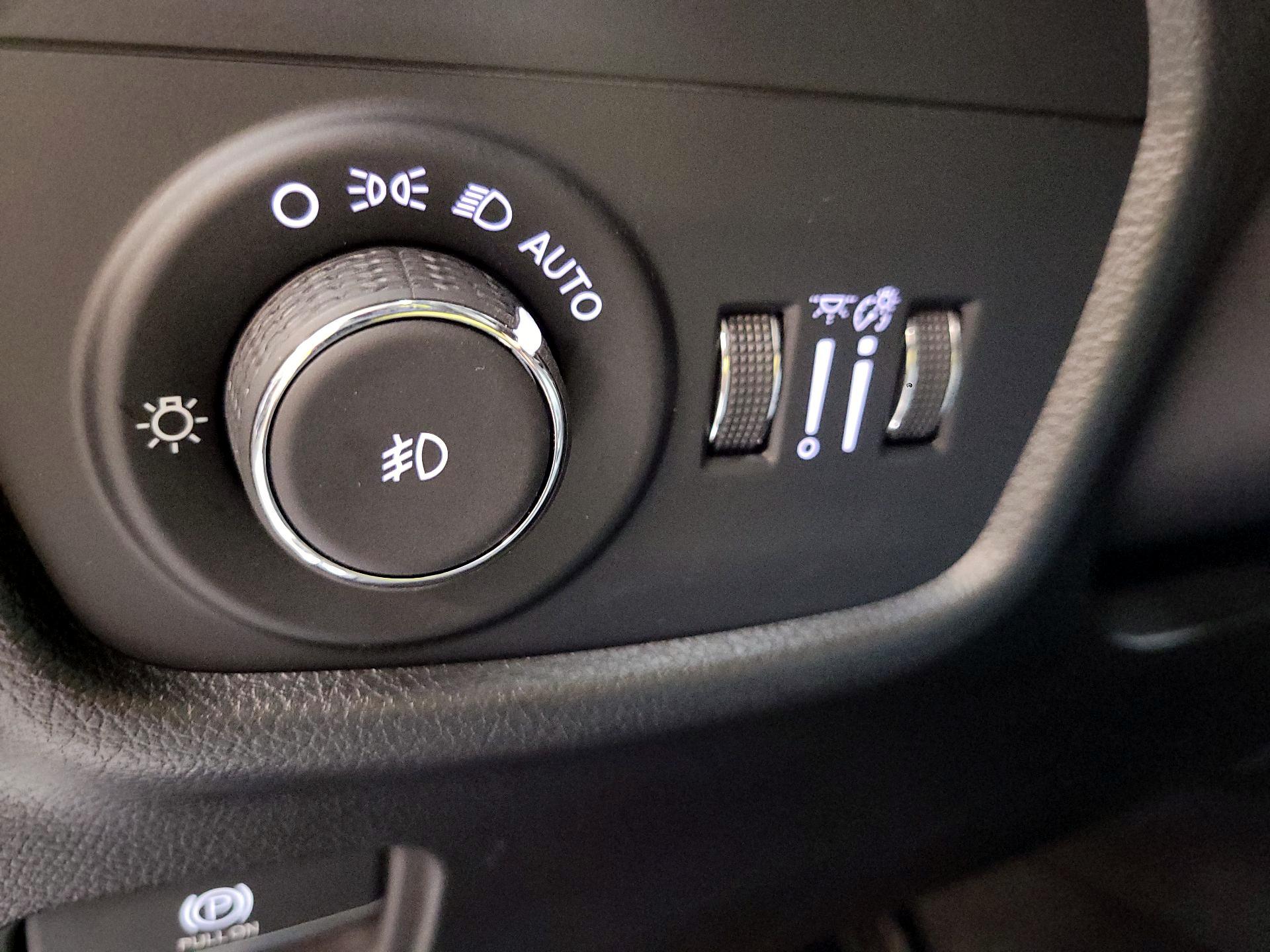 Thumbnail: 2024 Jeep Grand Cherokee - 13