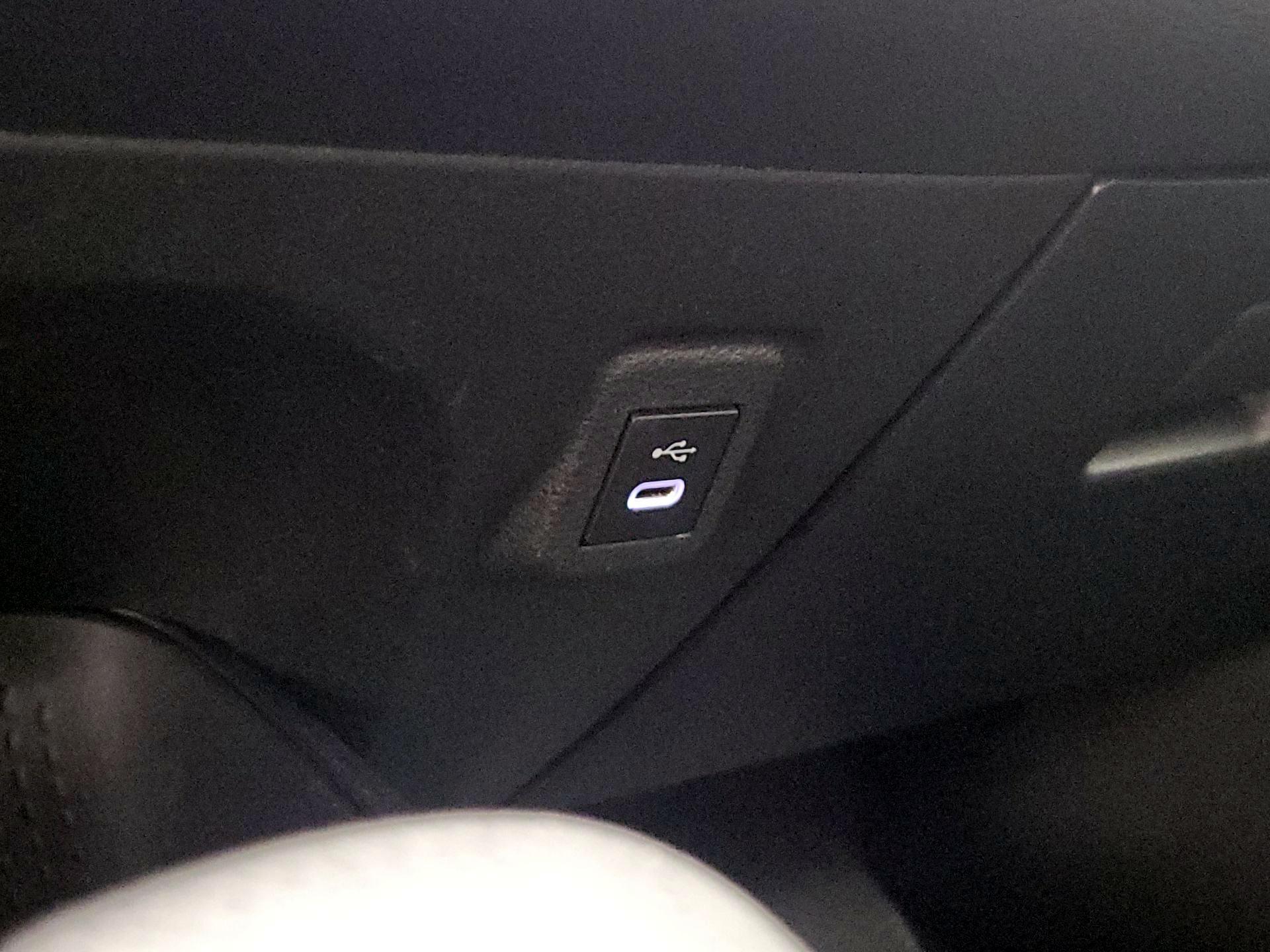 Thumbnail: 2023 Toyota Corolla - 19