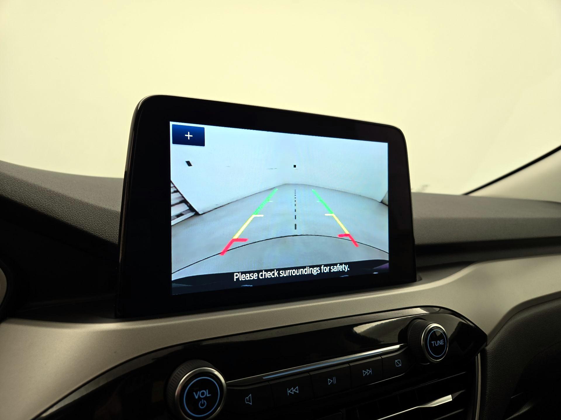 Thumbnail: 2022 Ford Escape - 14