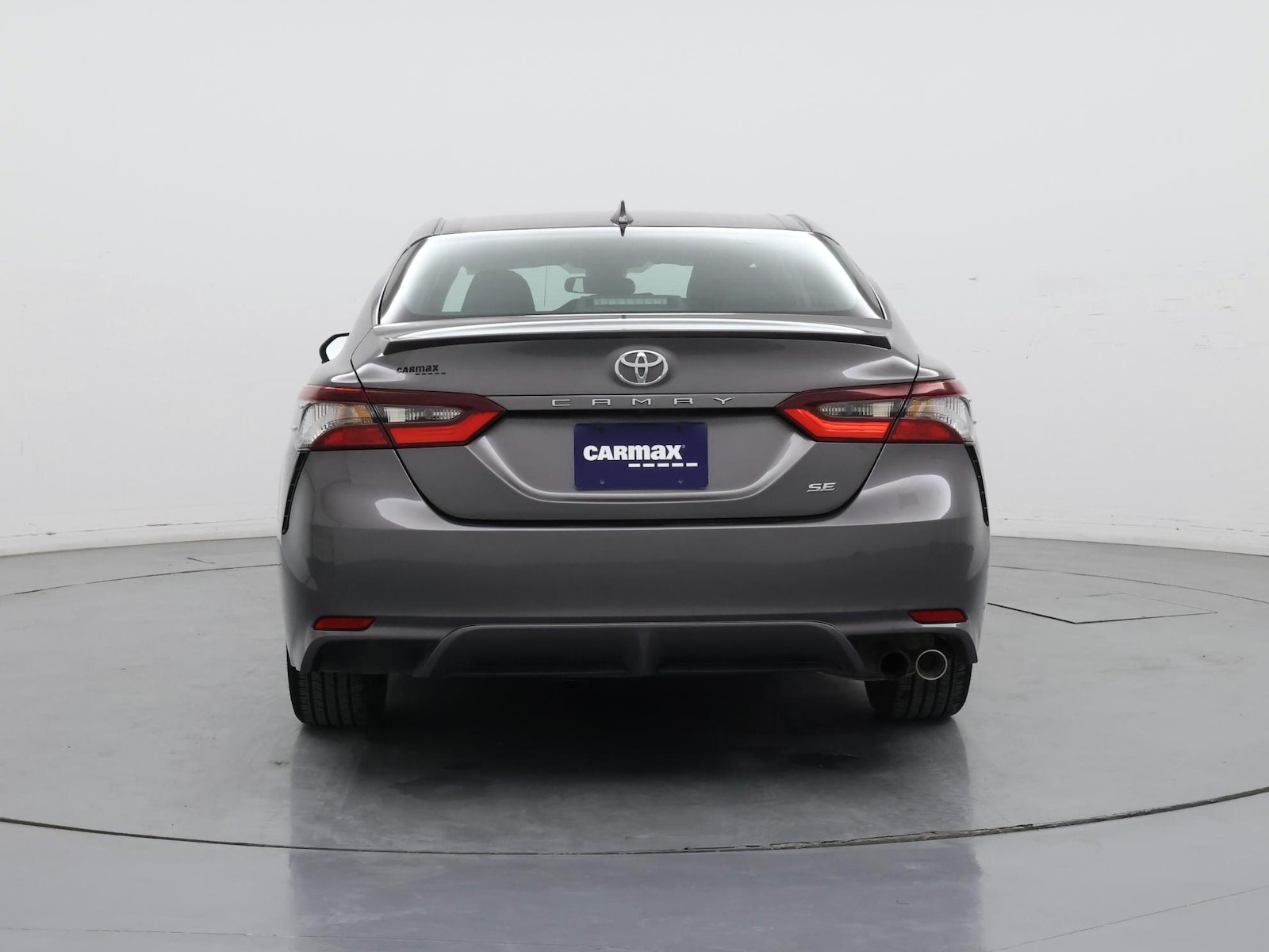 2023 Toyota Camry SE - Photo 7
