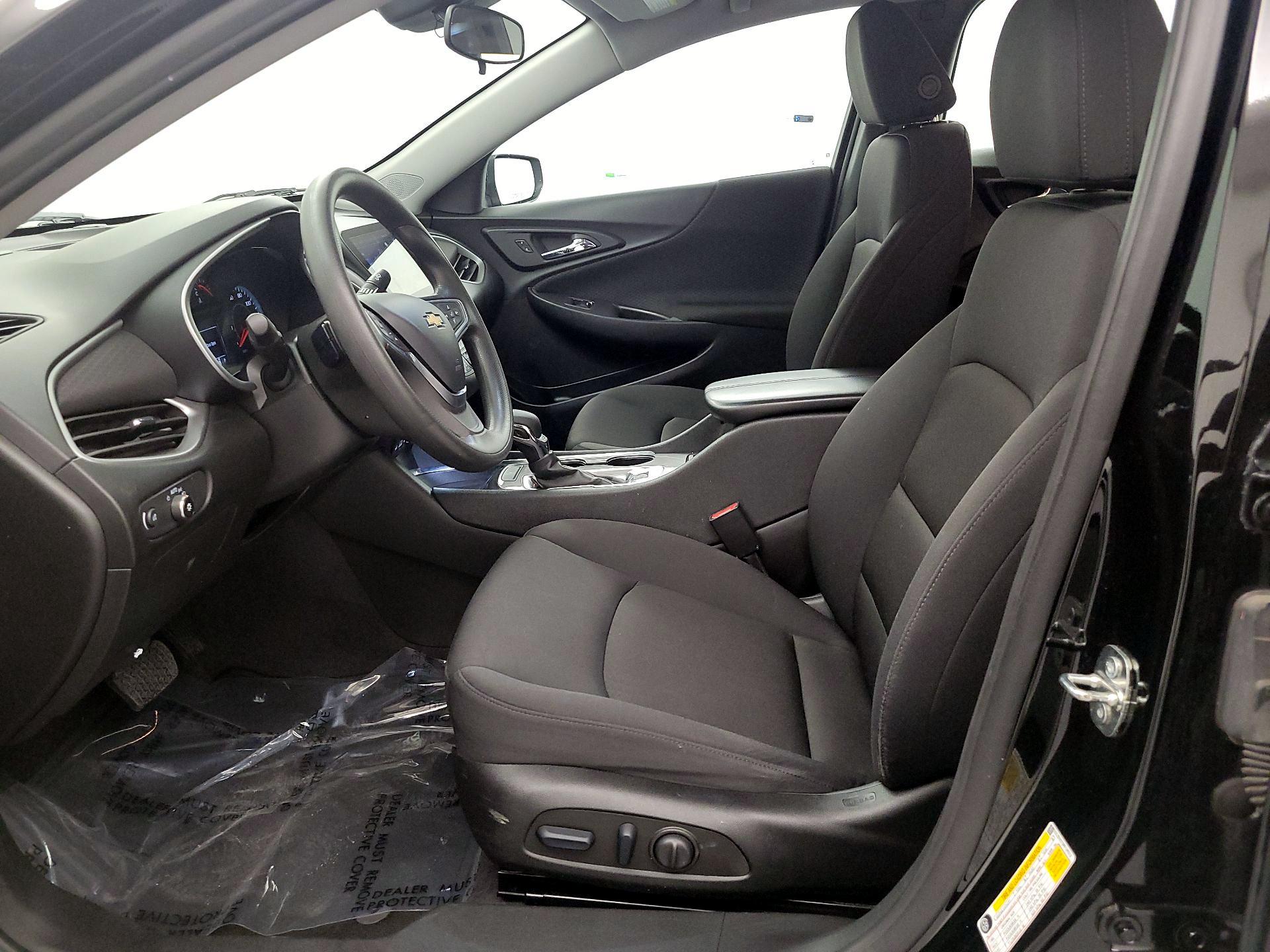 Thumbnail: 2023 Chevrolet Malibu - 11