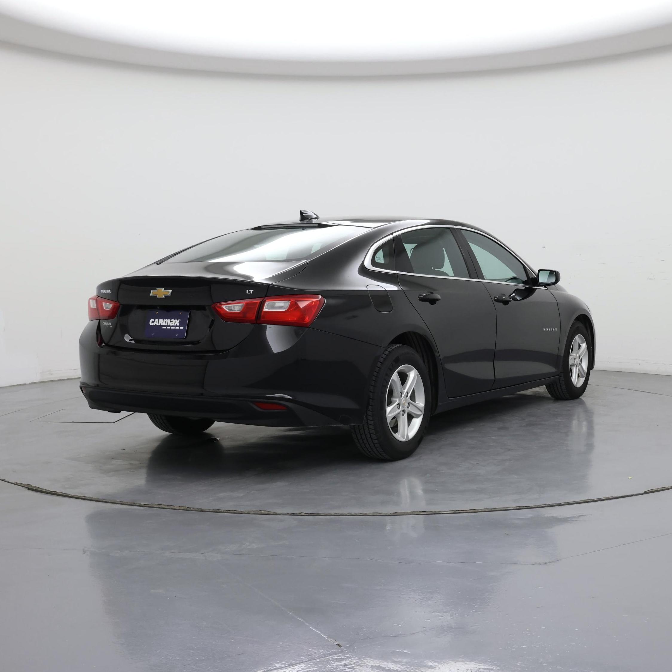 Thumbnail: 2023 Chevrolet Malibu - 8