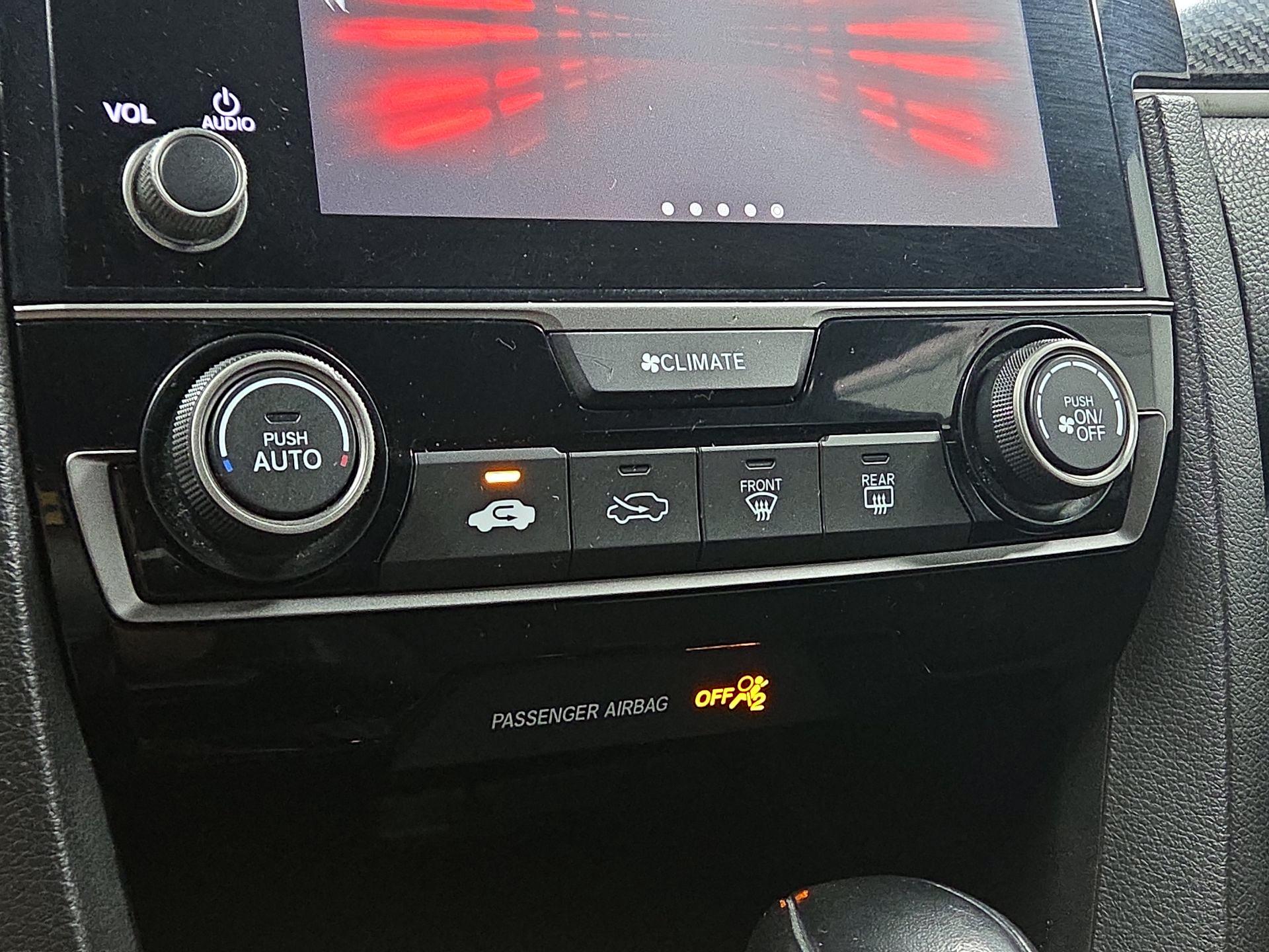 Thumbnail: 2020 Honda Civic - 16