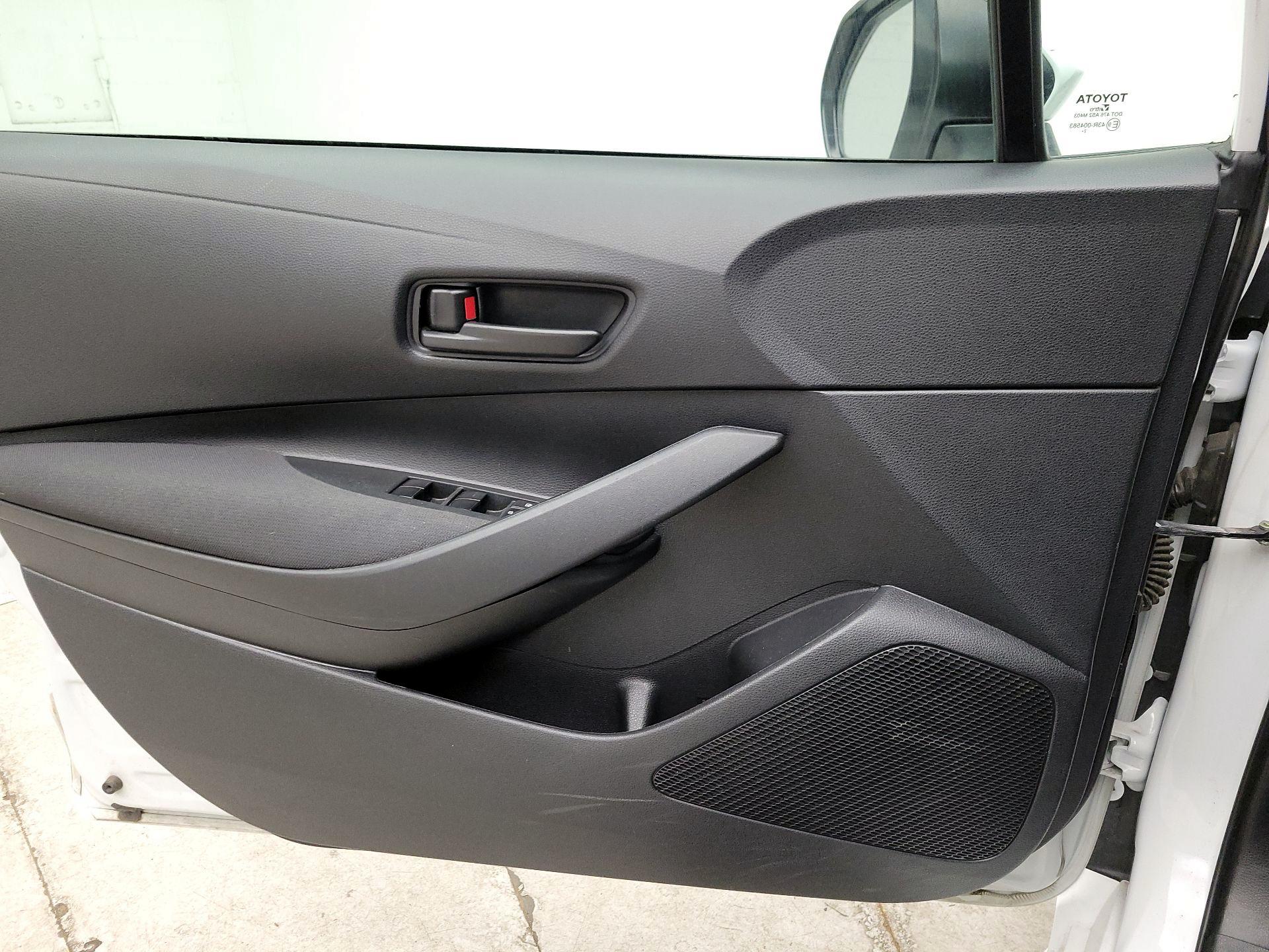 Thumbnail: 2023 Toyota Corolla - 12