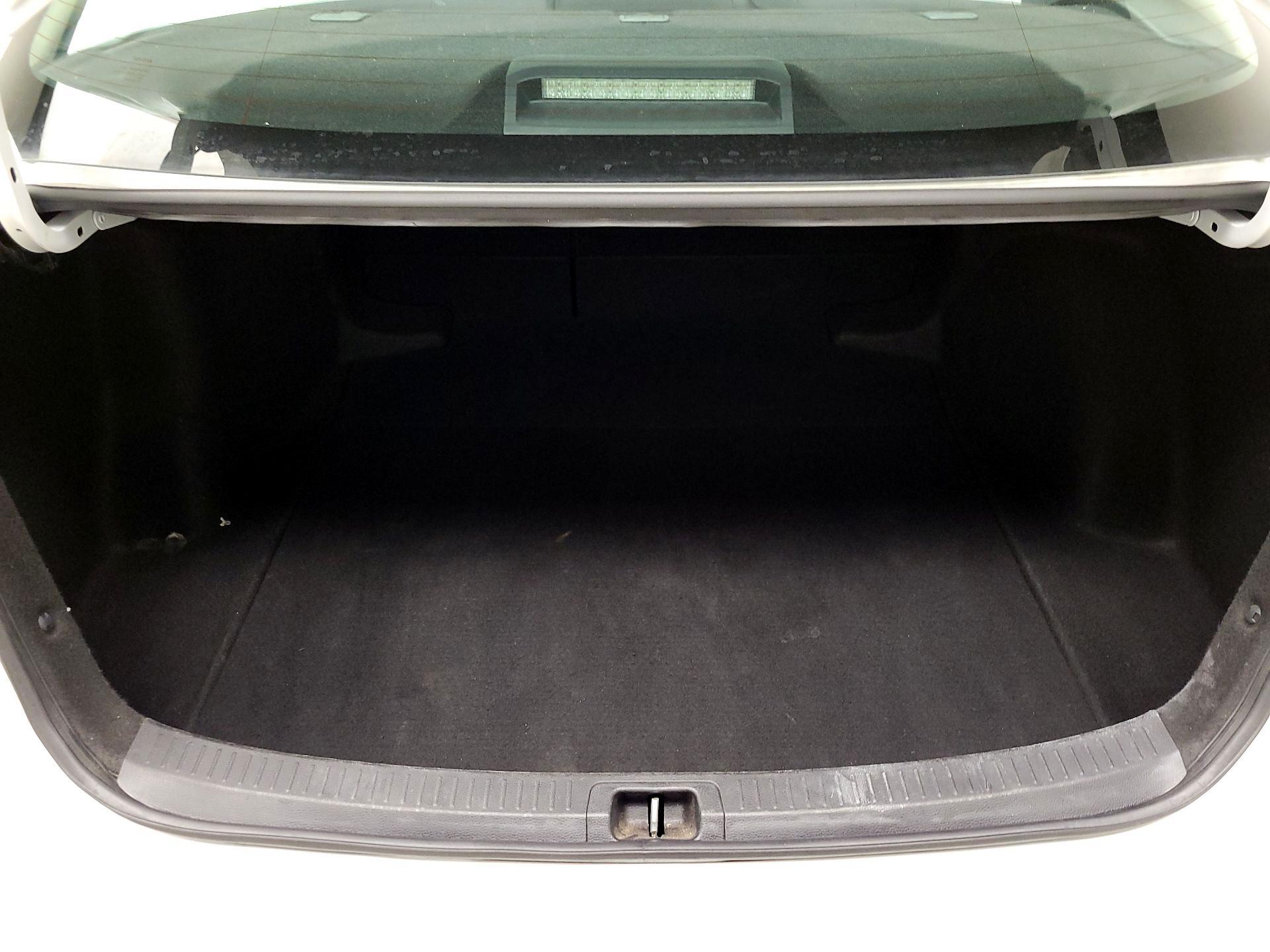 Thumbnail: 2023 Toyota Corolla - 20