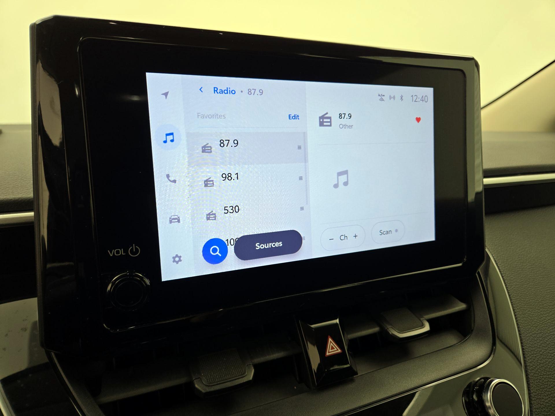 Thumbnail: 2023 Toyota Corolla - 15