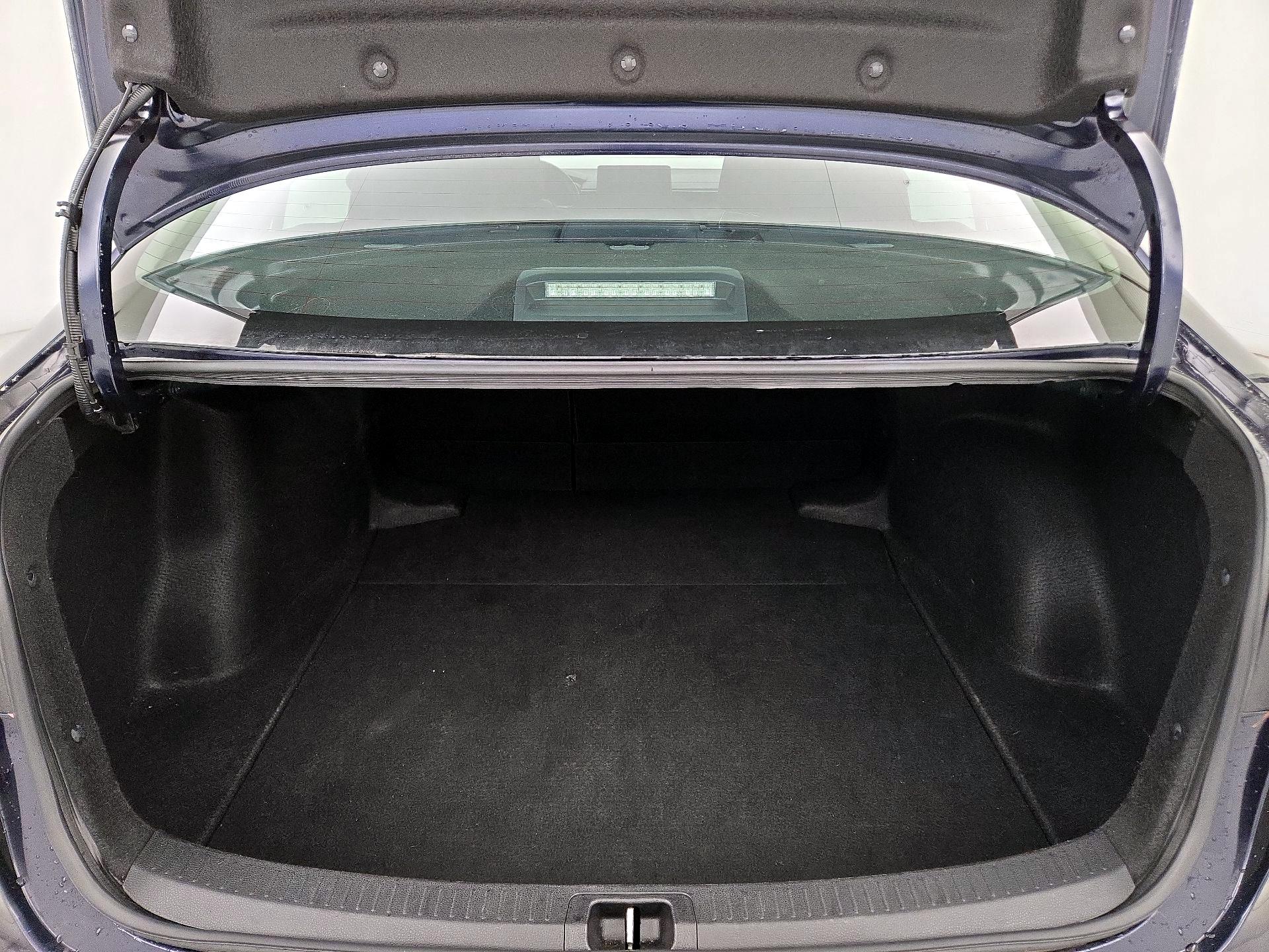 Thumbnail: 2023 Toyota Corolla - 20