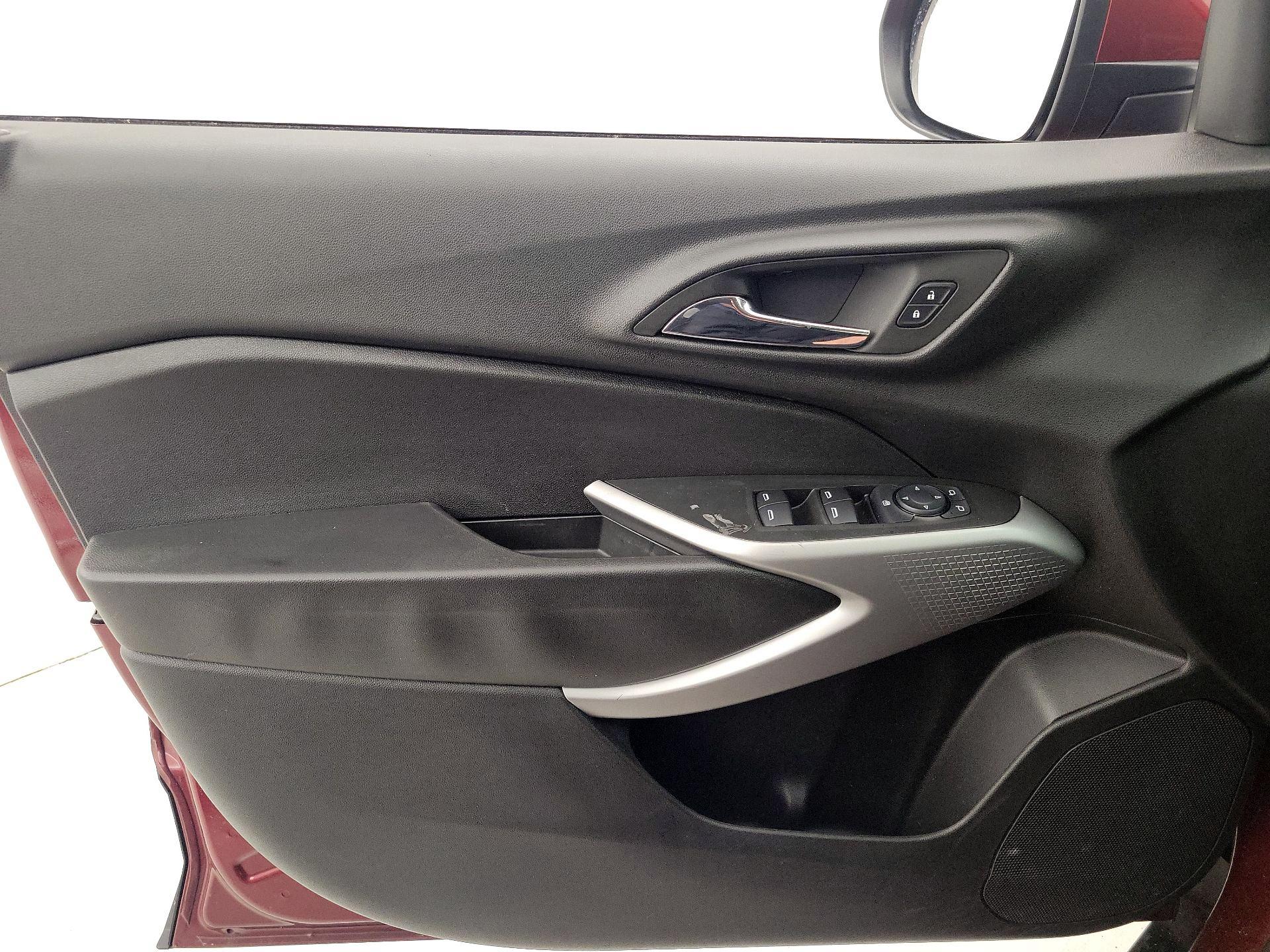 Thumbnail: 2024 Chevrolet Trax - 12