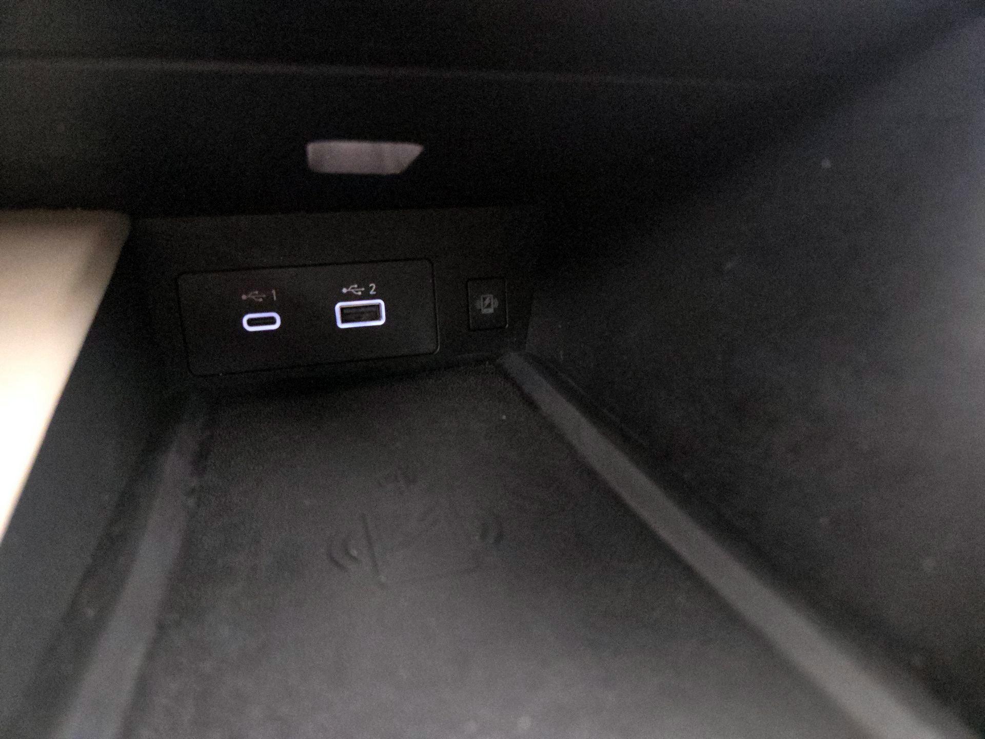 Thumbnail: 2023 INFINITI QX60 - 18