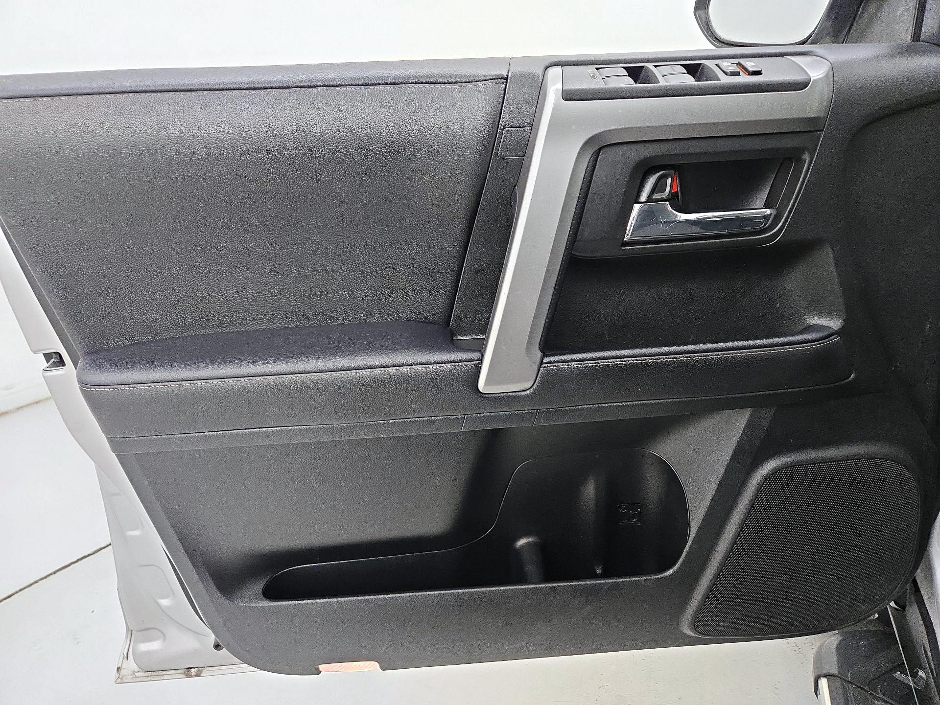 Thumbnail: 2023 Toyota 4Runner - 12