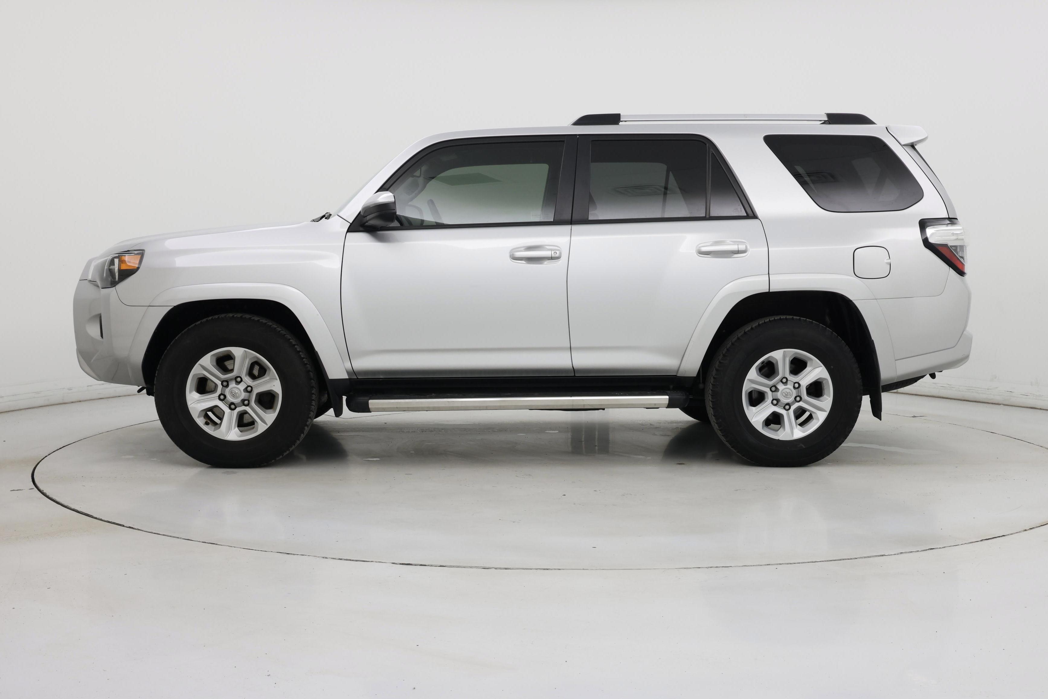 Thumbnail: 2023 Toyota 4Runner - 3