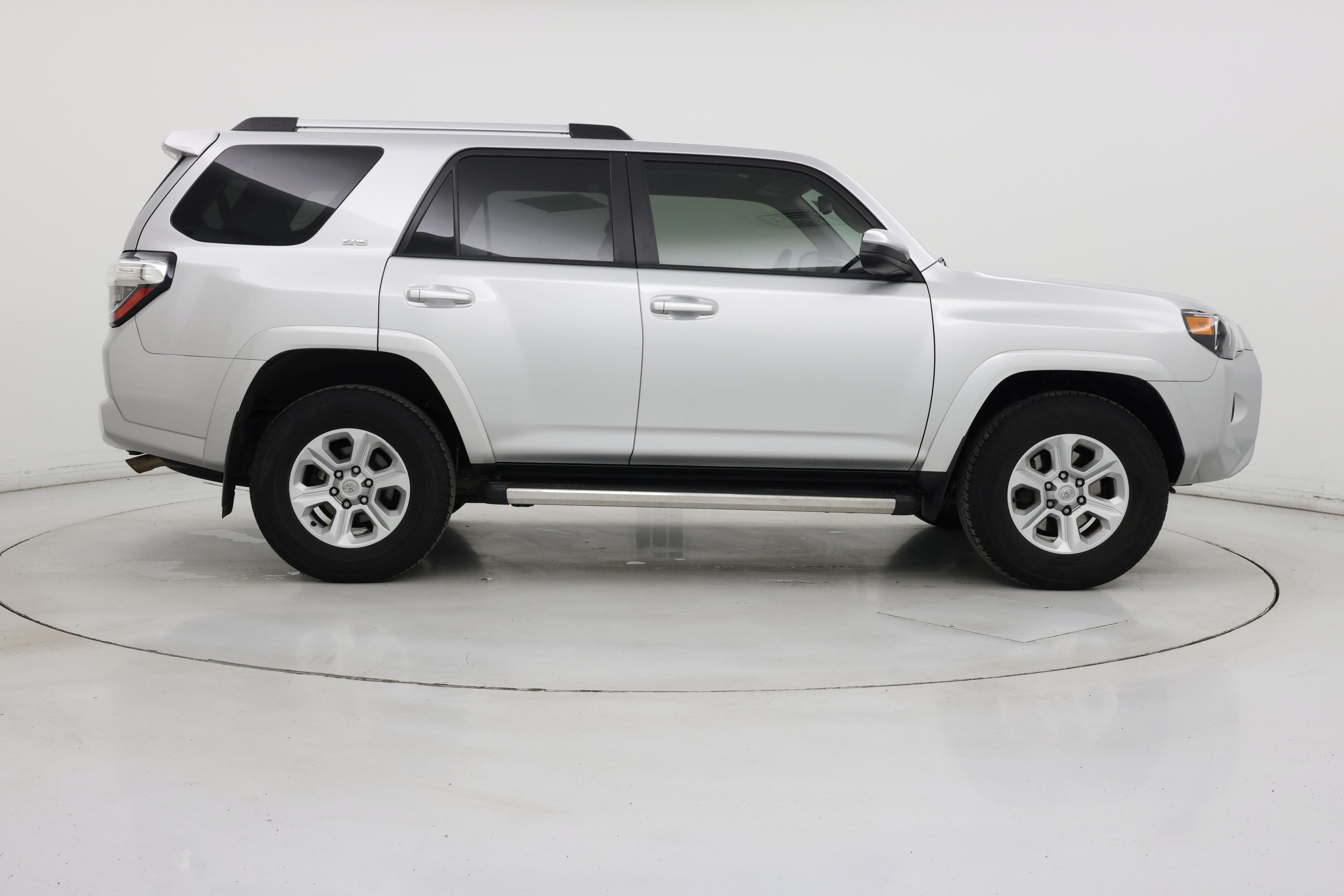 Thumbnail: 2023 Toyota 4Runner - 7